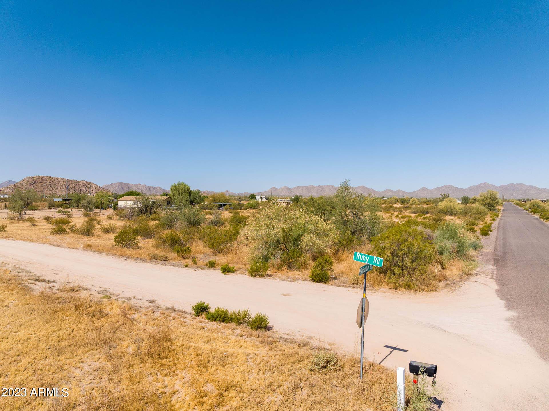 Maricopa, AZ 85139,1 W Huisastch Road #-