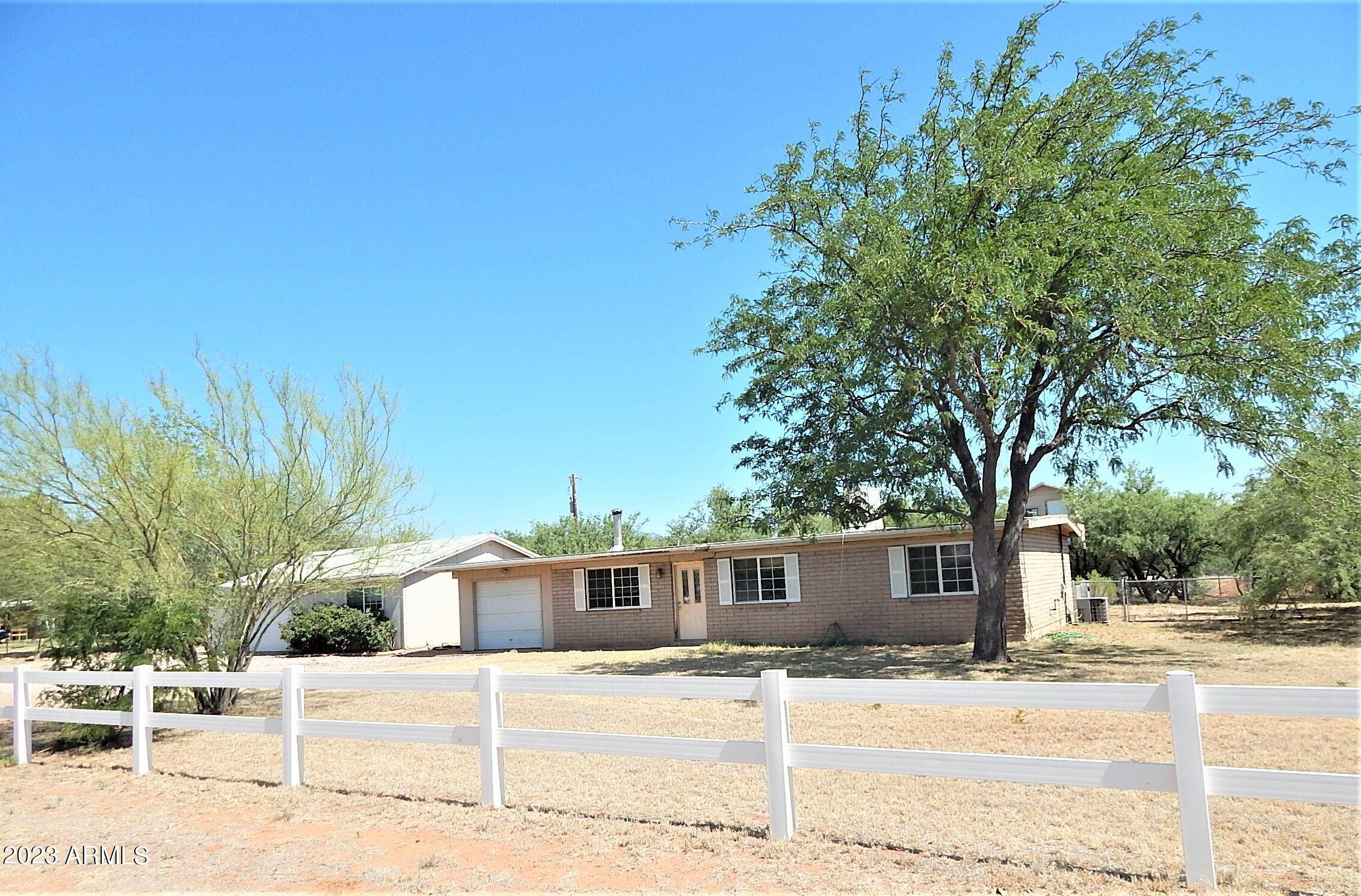 Huachuca City, AZ 85616,231 E CAMINO DE MANANA --