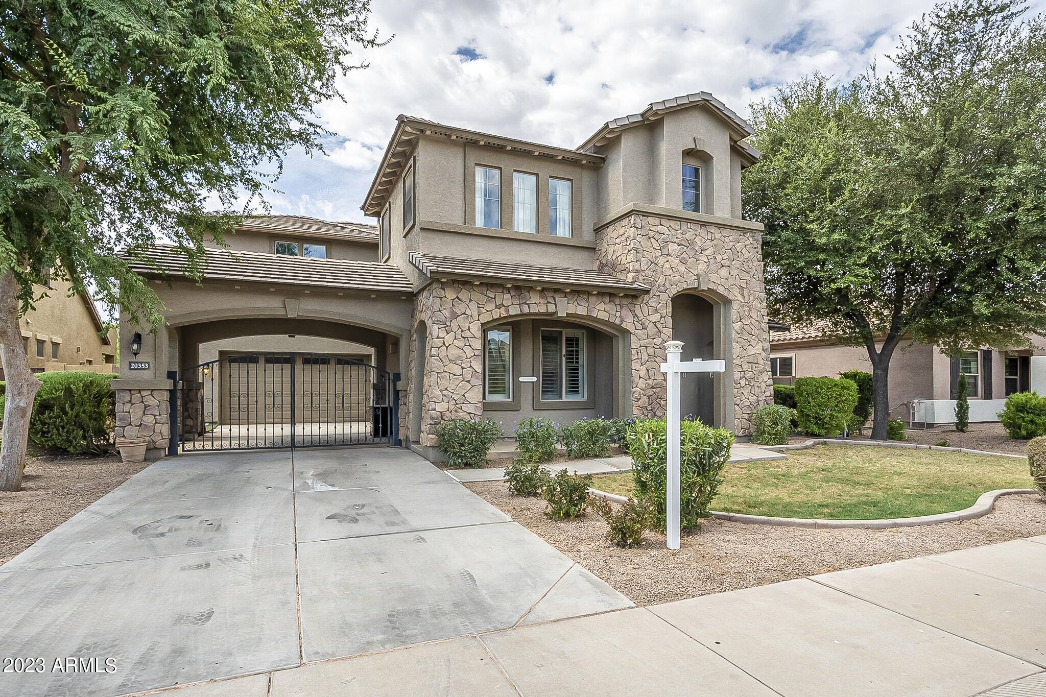 Queen Creek, AZ 85142,20353 E AVENIDA DEL VALLE --