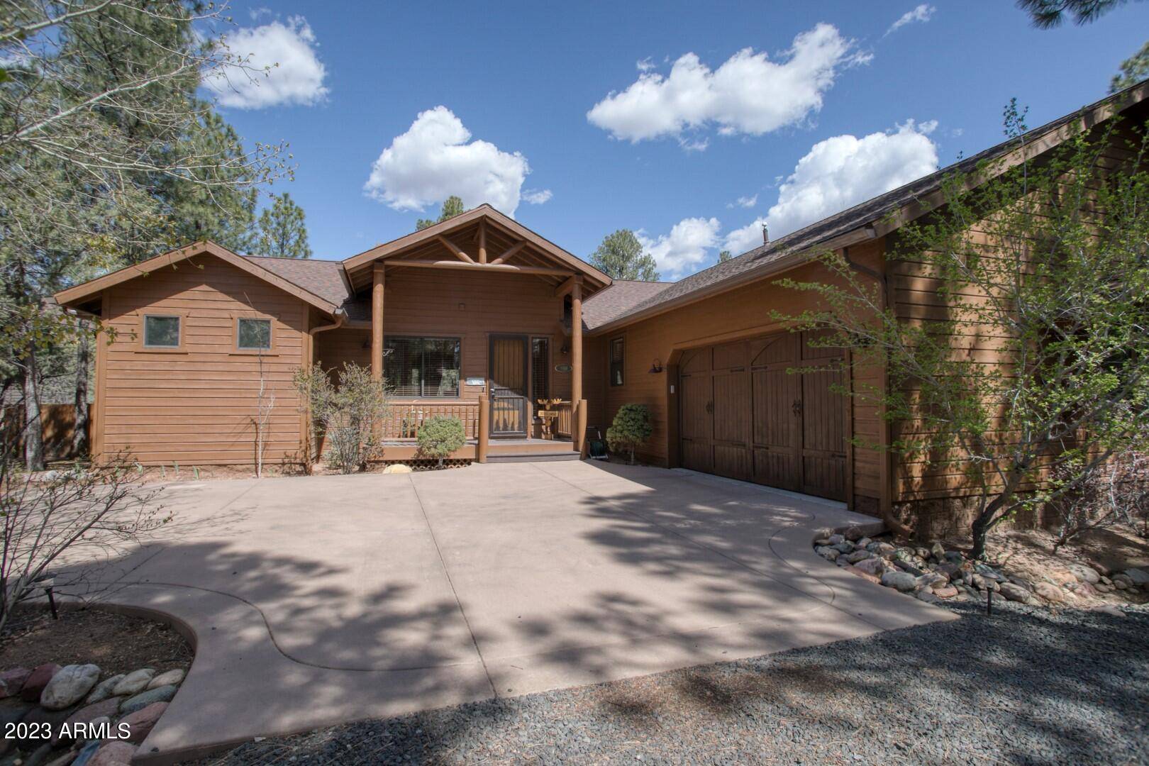 Show Low, AZ 85901,400 N MADRONE Lane