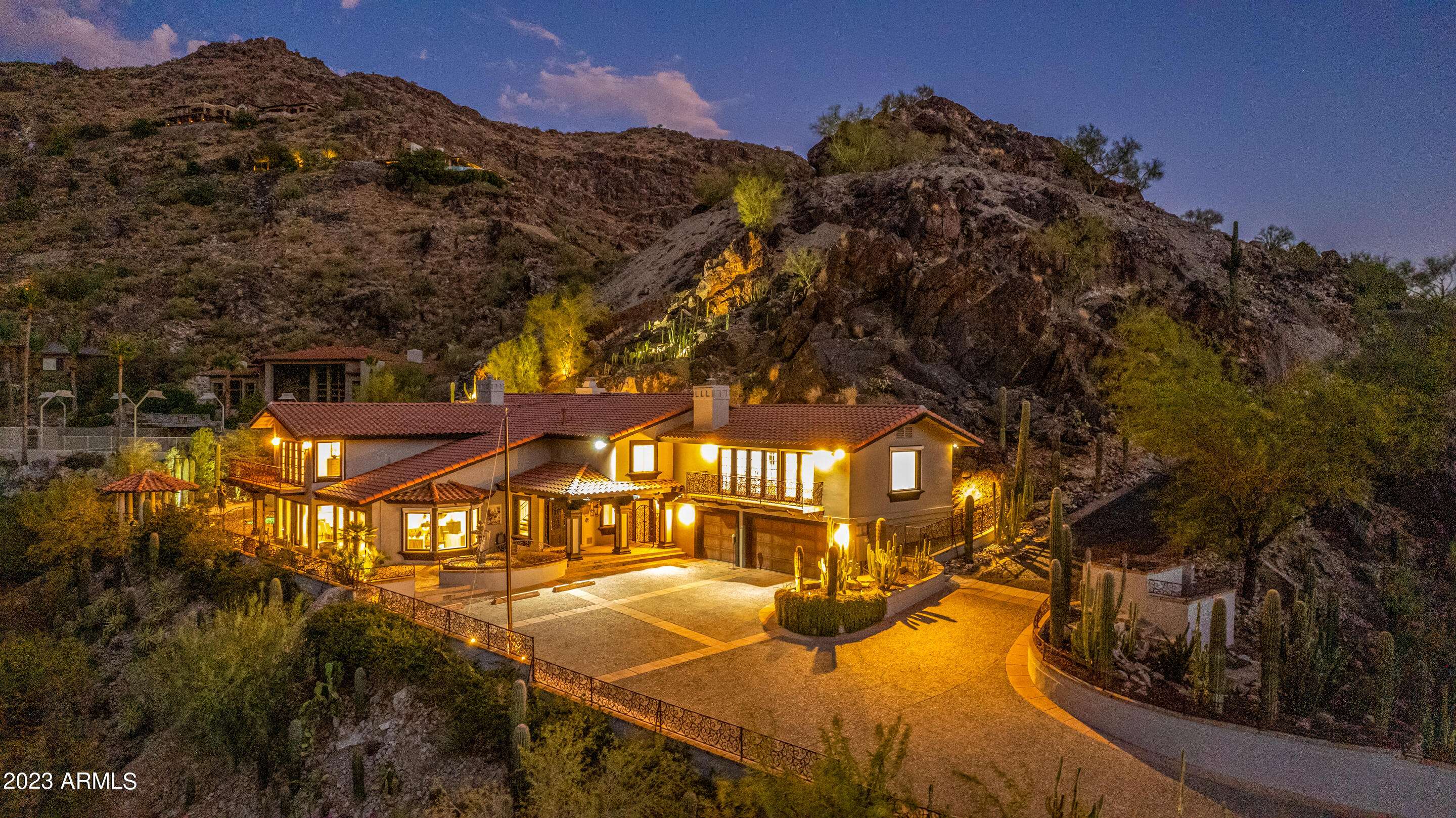 Paradise Valley, AZ 85253,5339 E DESERT VISTA Road