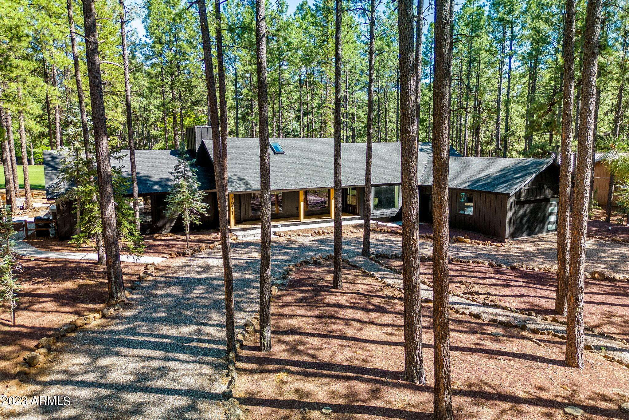 Pinetop, AZ 85935,7971 INDIAN BEND Road