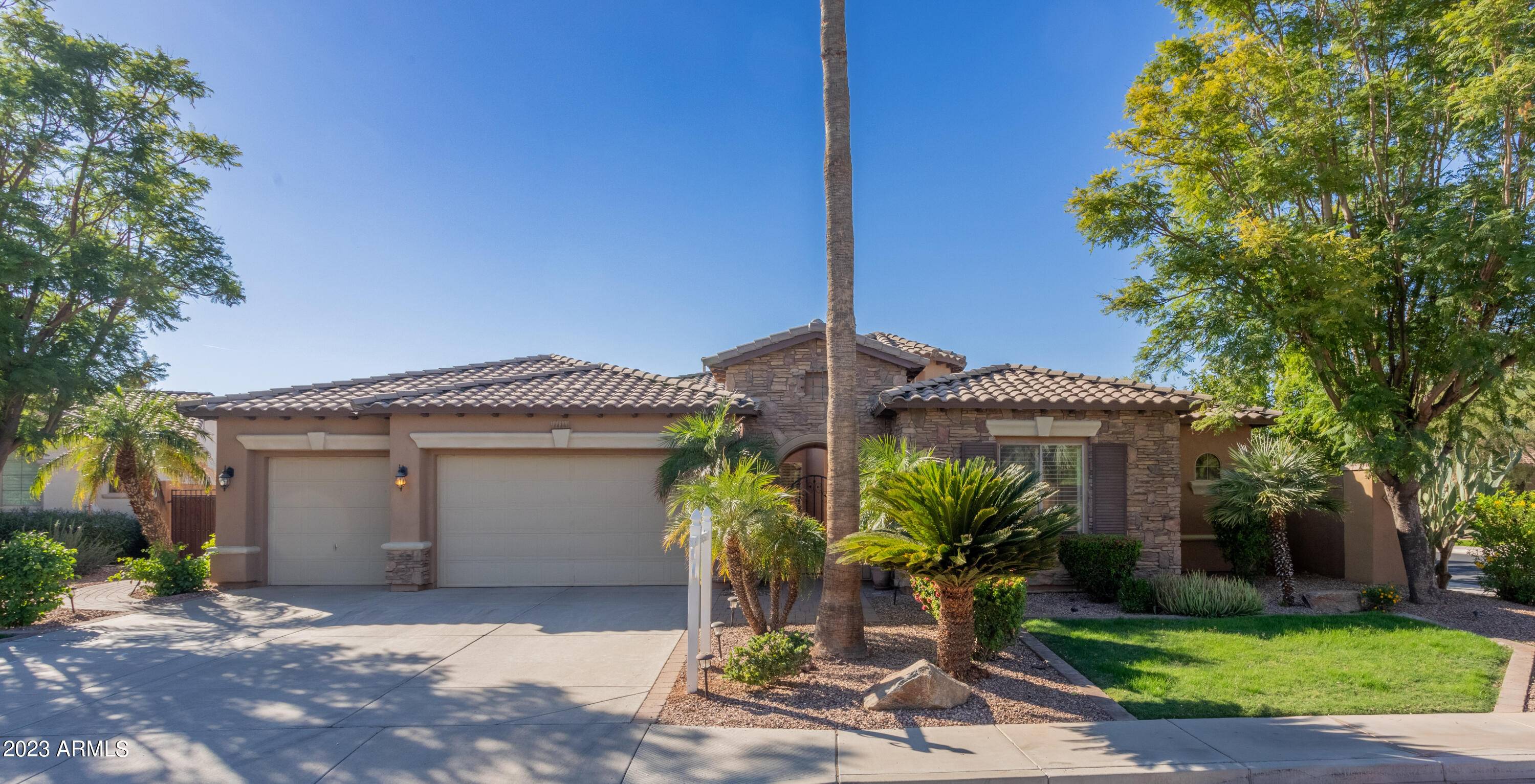 Chandler, AZ 85249,5204 S SAN JUAN Place