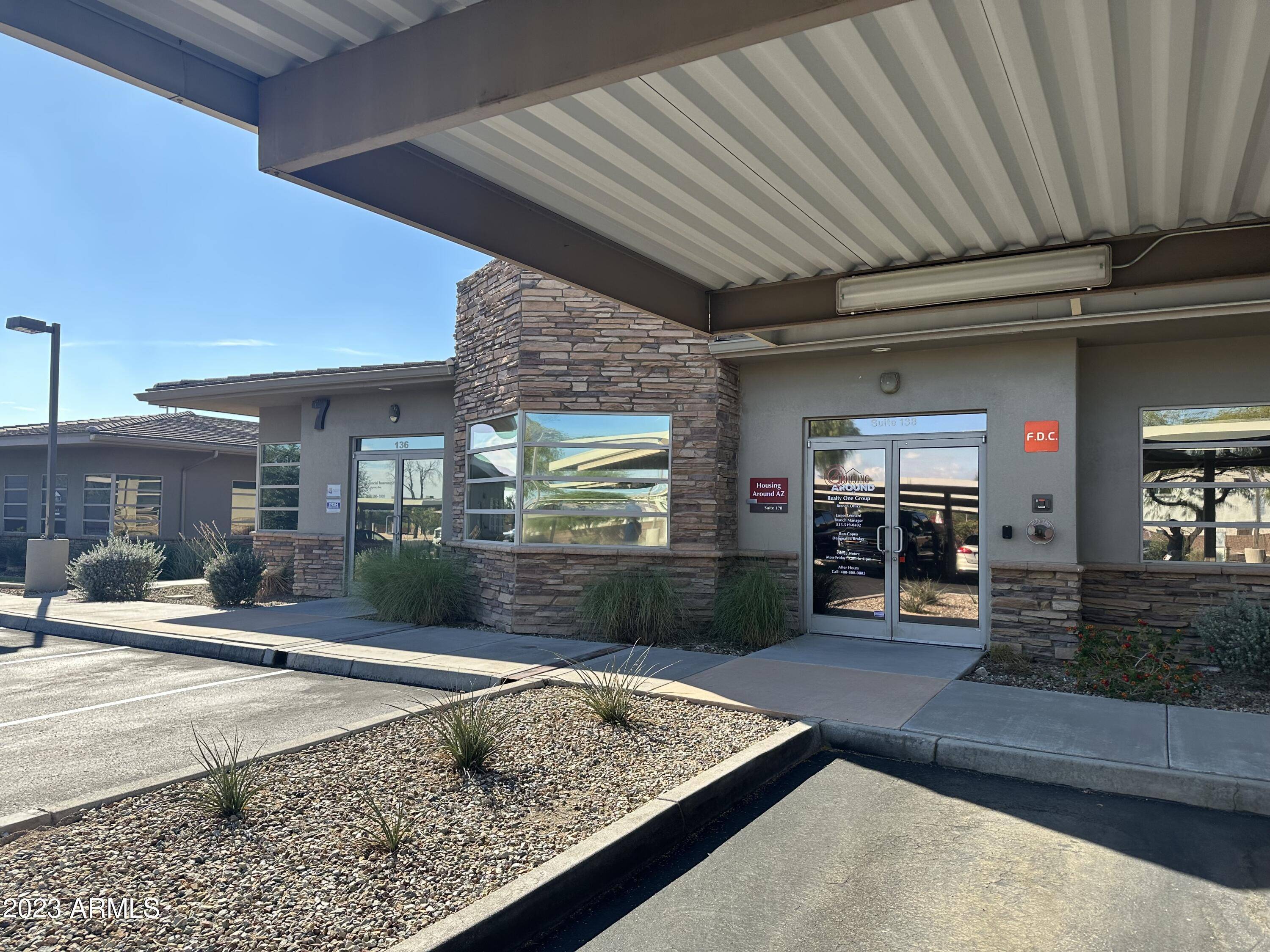 Phoenix, AZ 85044,4425 E AGAVE Road #138
