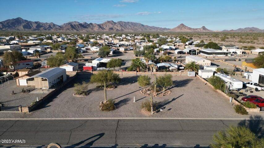 Quartzsite, AZ 85346,45982 Amber Avenue #332 & 333