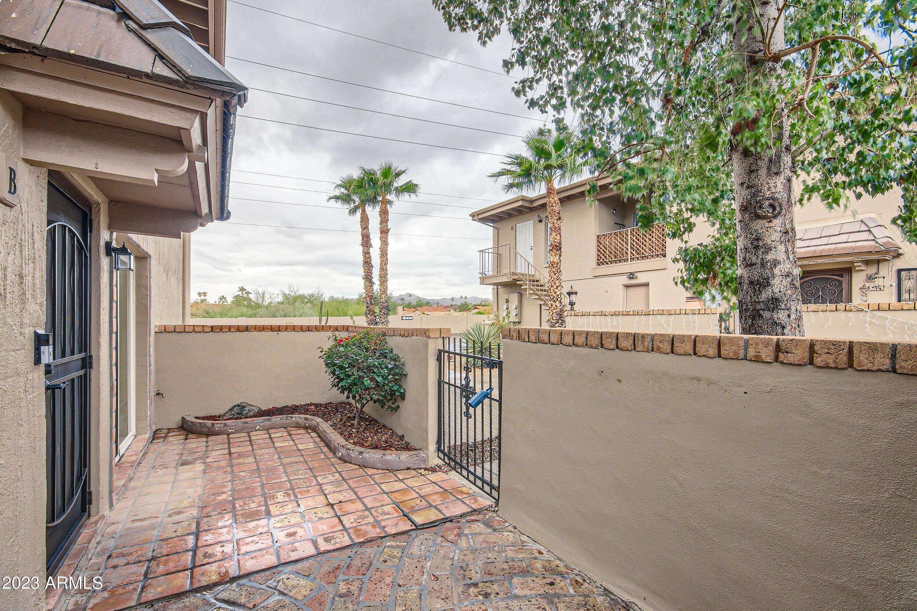 Fountain Hills, AZ 85268,14806 N YERBA BUENA Way #B