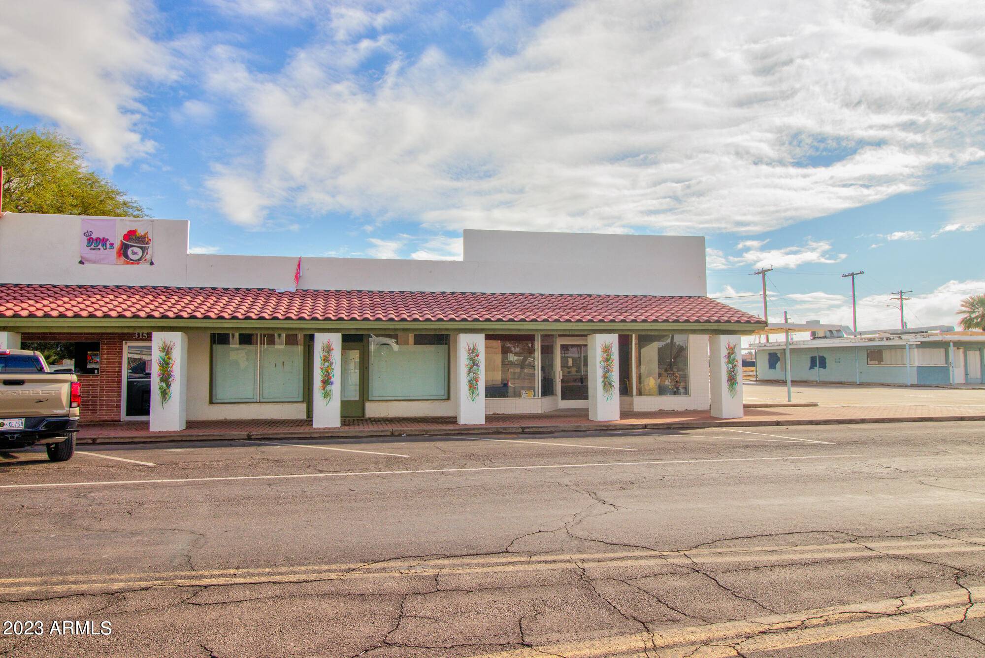 Eloy, AZ 85131,311 N MAIN Street