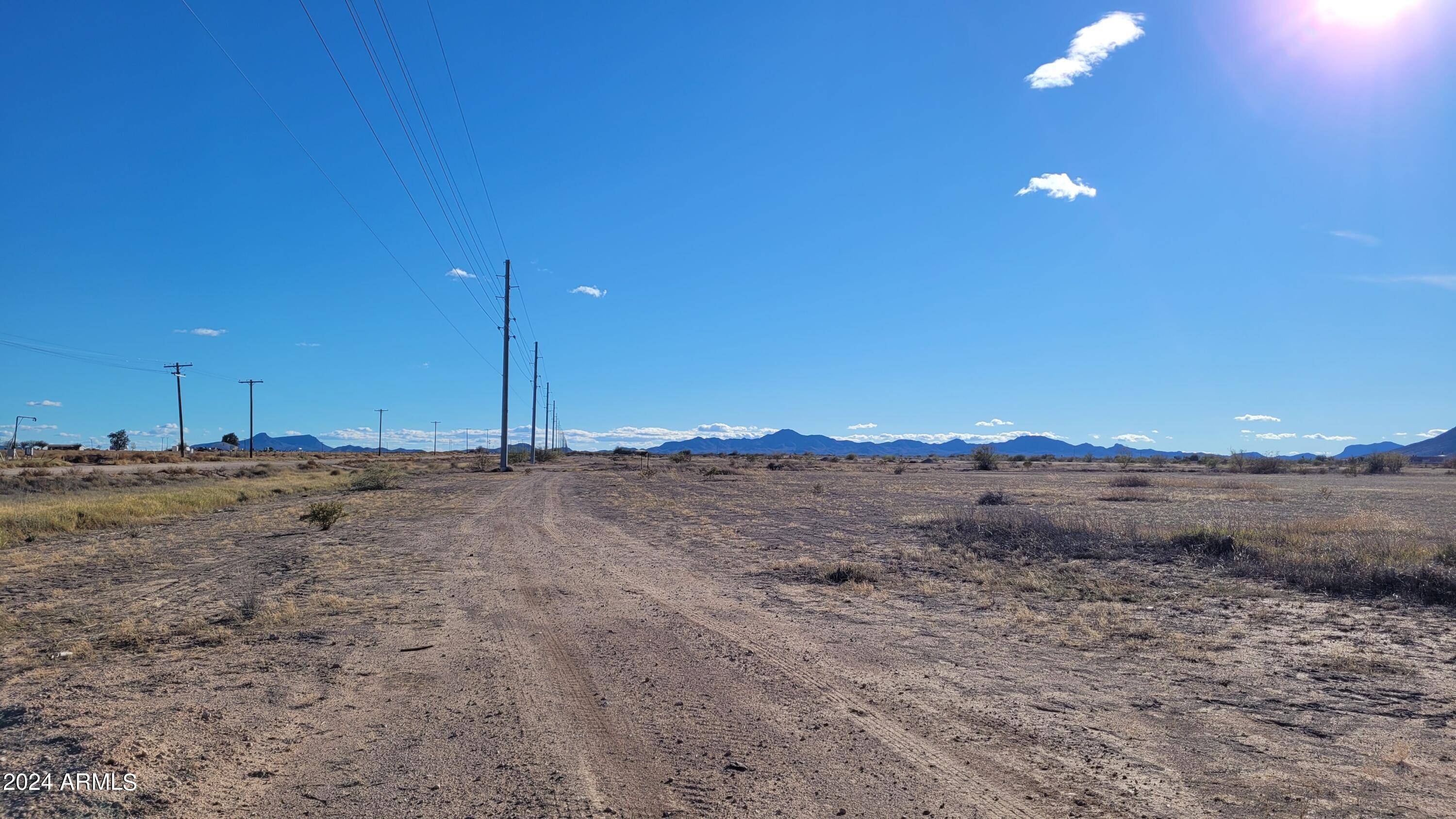 Tonopah, AZ 85354,536 W Whitewing Avenue #-