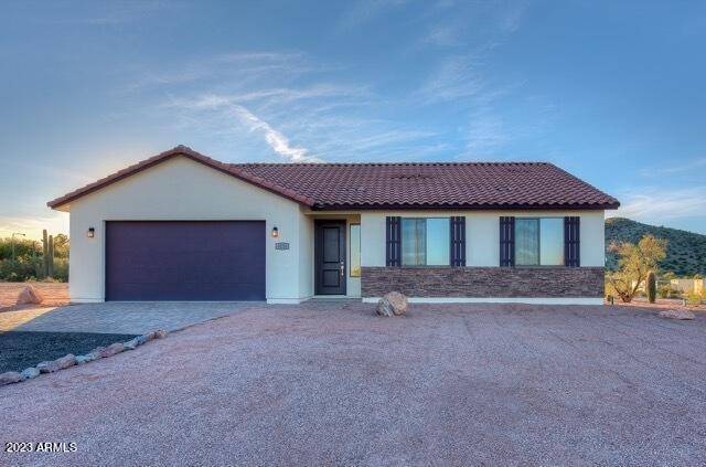 Wittmann, AZ 85361,28430 N 249th Lane