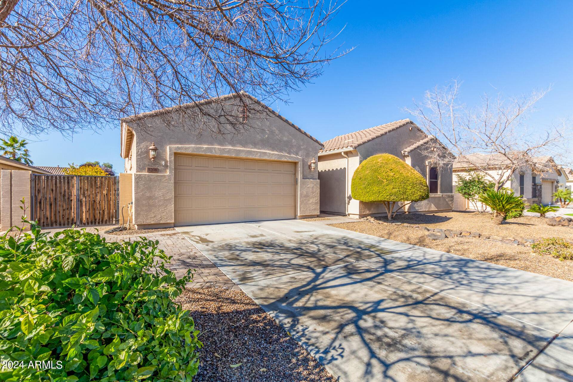 Chandler, AZ 85249,5208 S GOLD LEAF Place