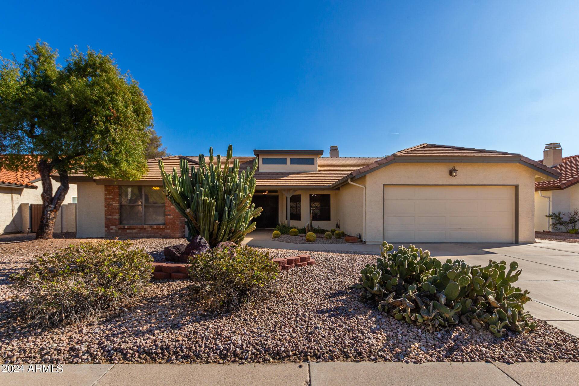 Phoenix, AZ 85044,12807 S 40TH Place