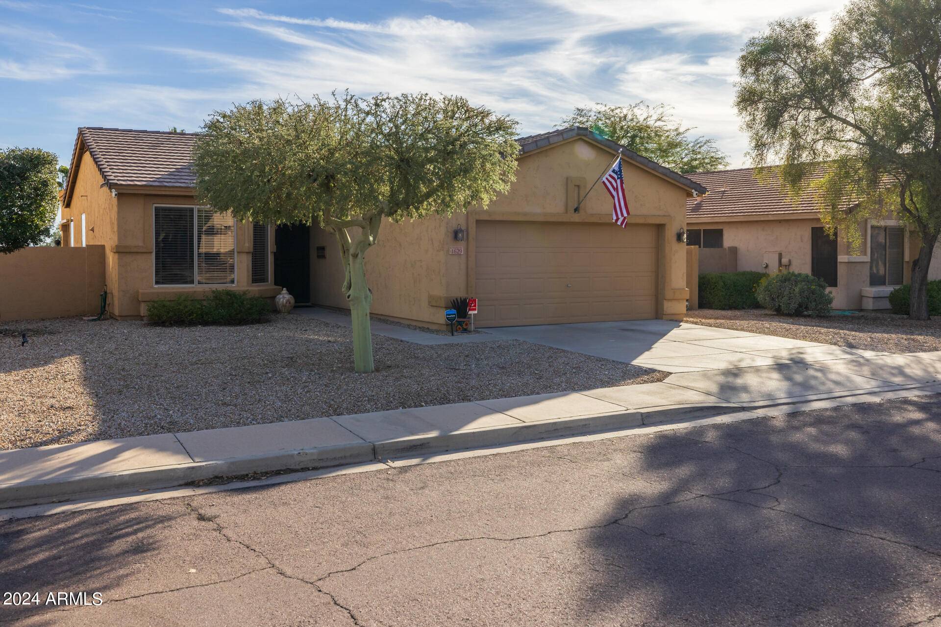 Phoenix, AZ 85045,1629 W GLENHAVEN Drive