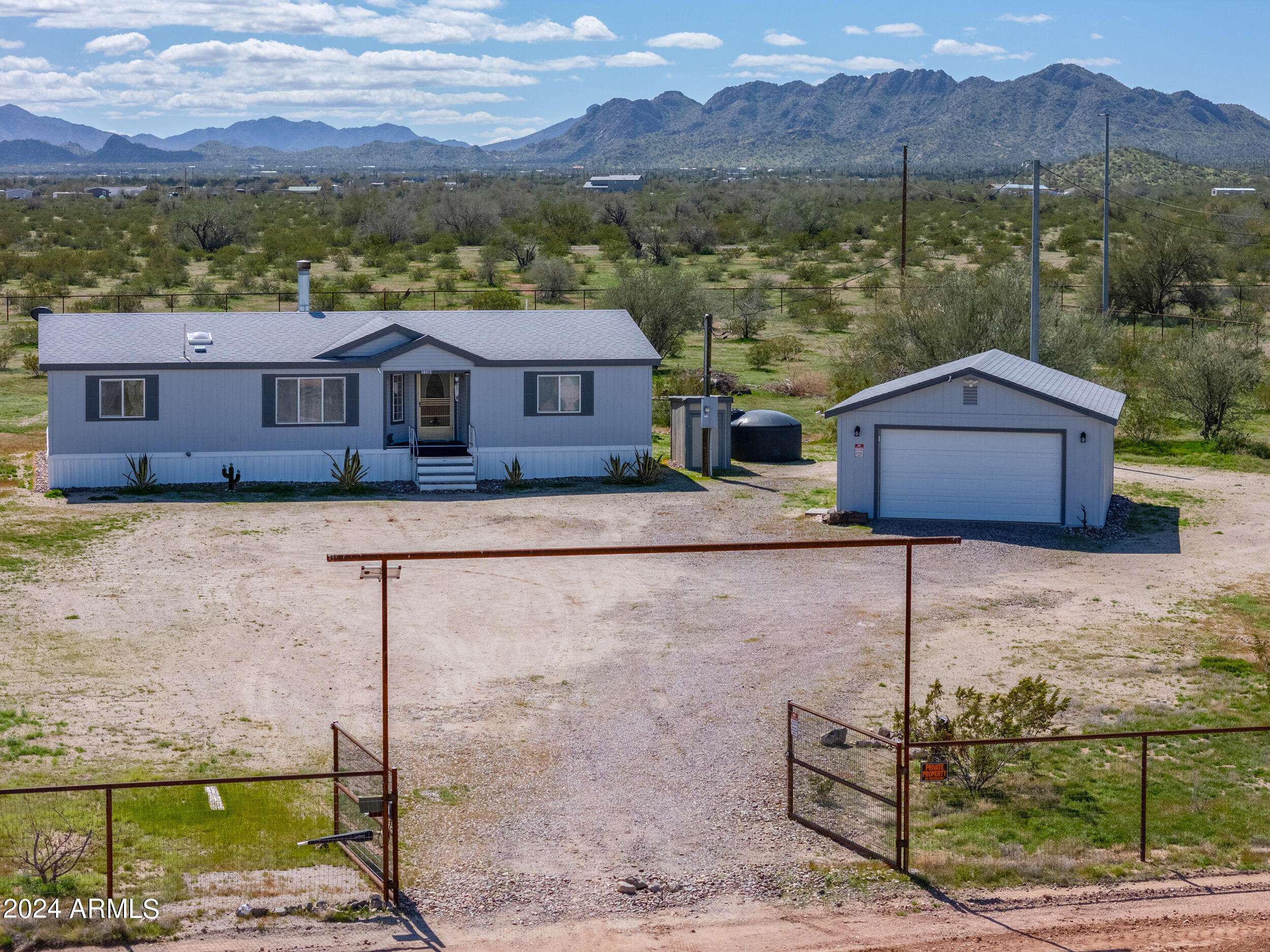 Maricopa, AZ 85139,53181 W CLEARVIEW Road