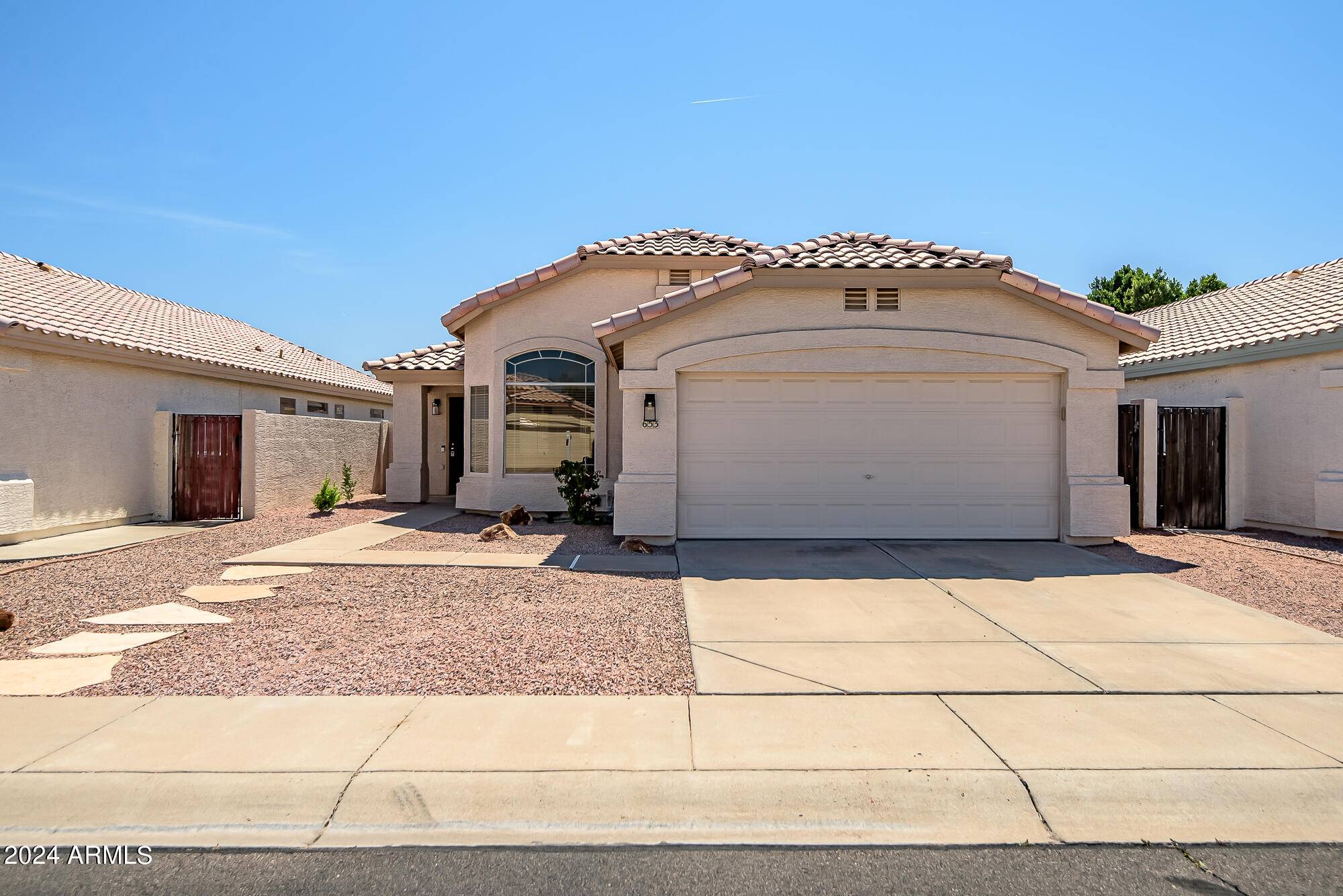 Chandler, AZ 85225,653 W GREENTREE Drive