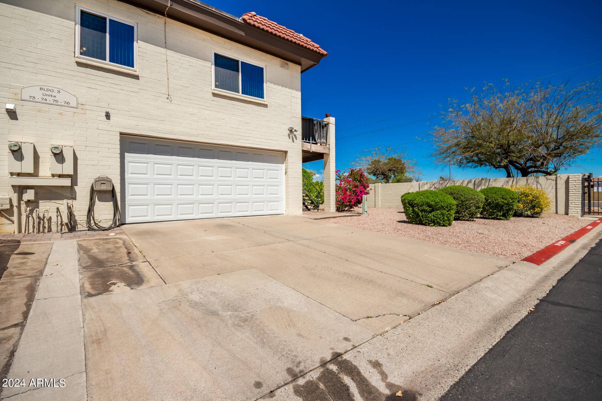 Phoenix, AZ 85023,1916 W MORNINGSIDE Drive #75