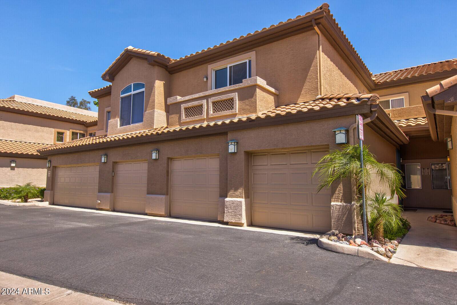 Mesa, AZ 85206,6535 E SUPERSTITION SPRINGS Boulevard #253