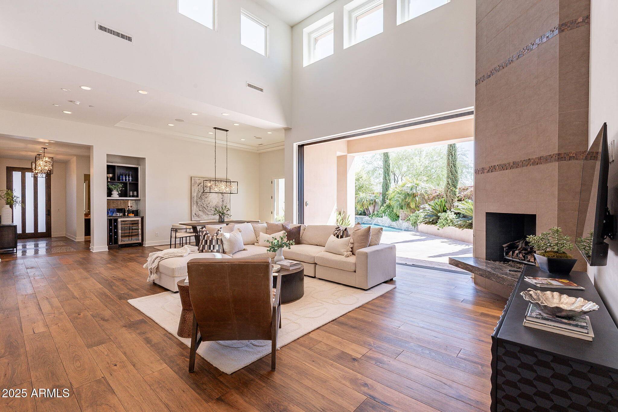 Paradise Valley, AZ 85253,3965 E SIERRA VISTA Drive