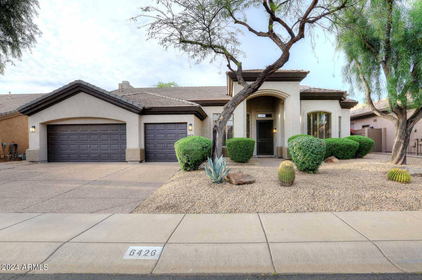 Scottsdale, AZ 85254,6426 E GELDING Drive