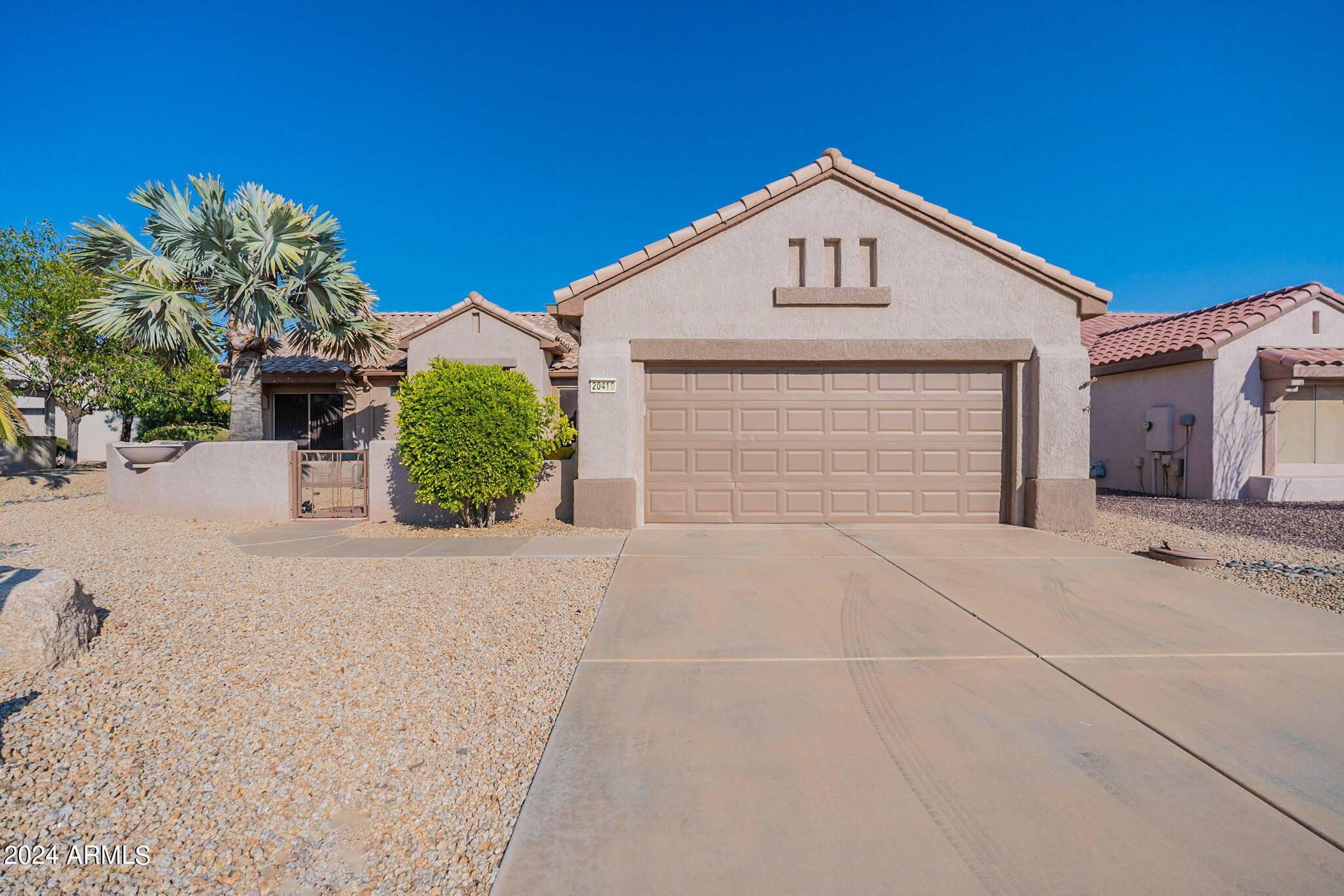 Surprise, AZ 85374,20419 N SHADOW MOUNTAIN Drive