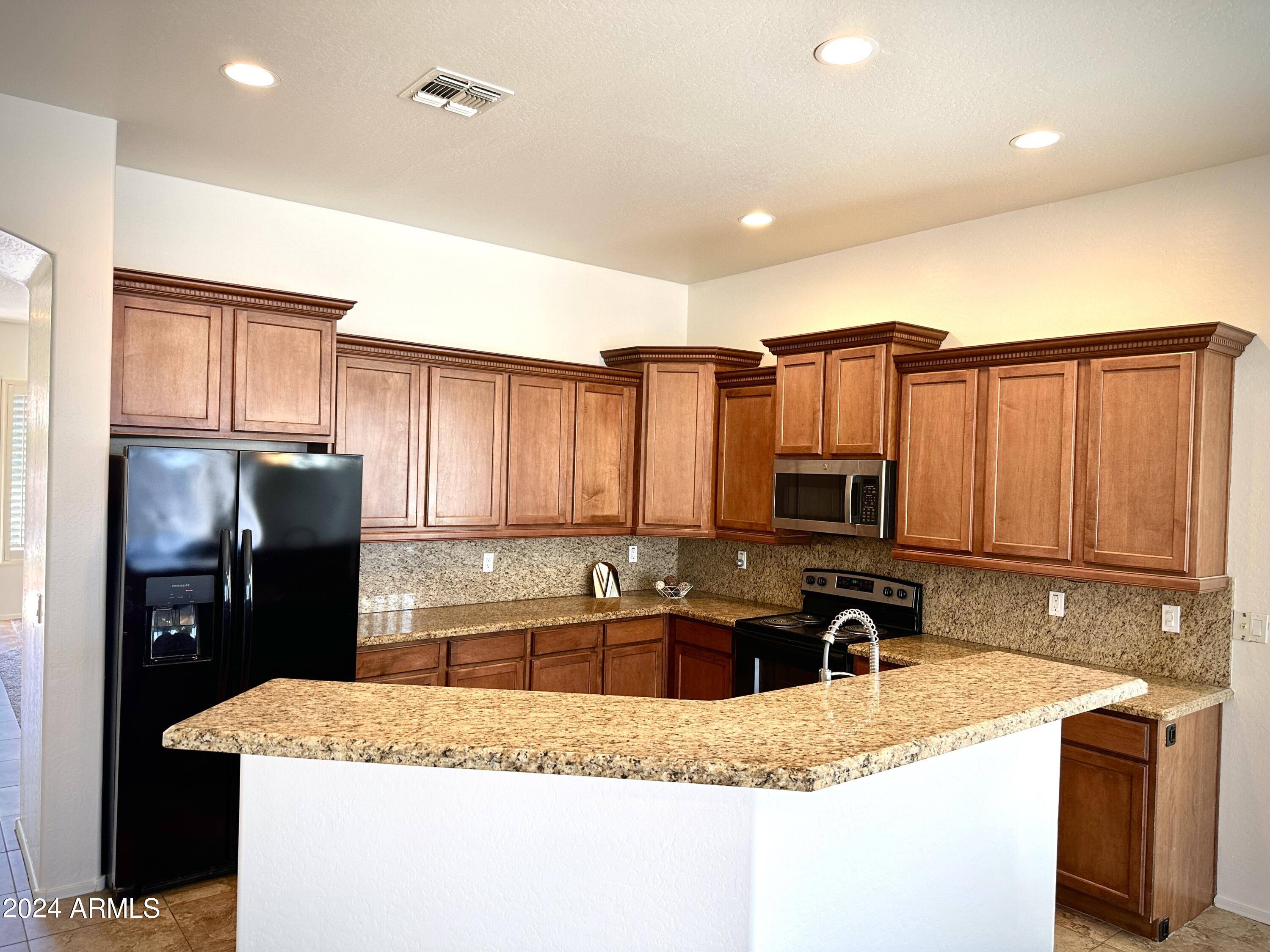 Gold Canyon, AZ 85118,18133 E VIA JARDIN --