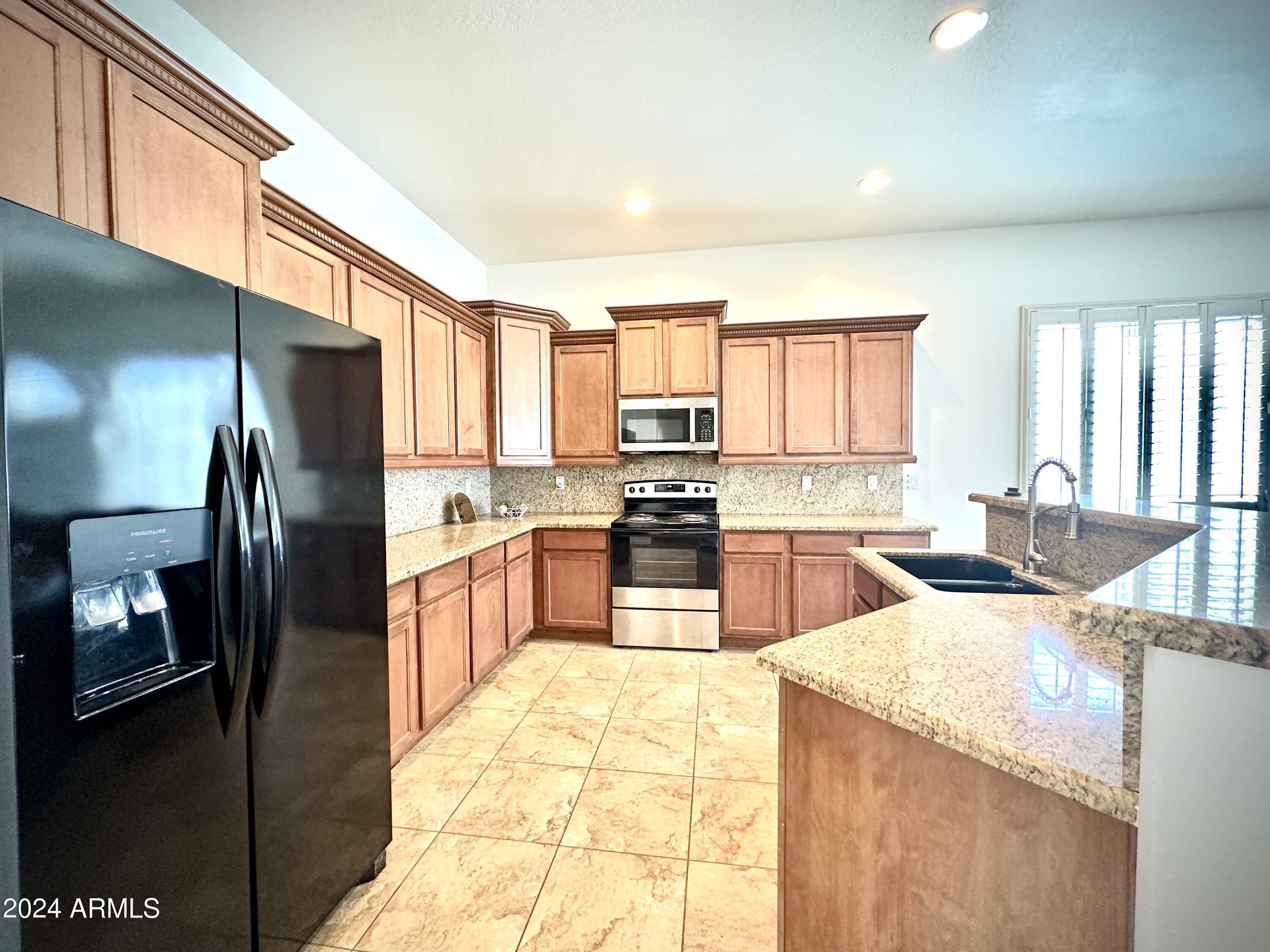 Gold Canyon, AZ 85118,18133 E VIA JARDIN --