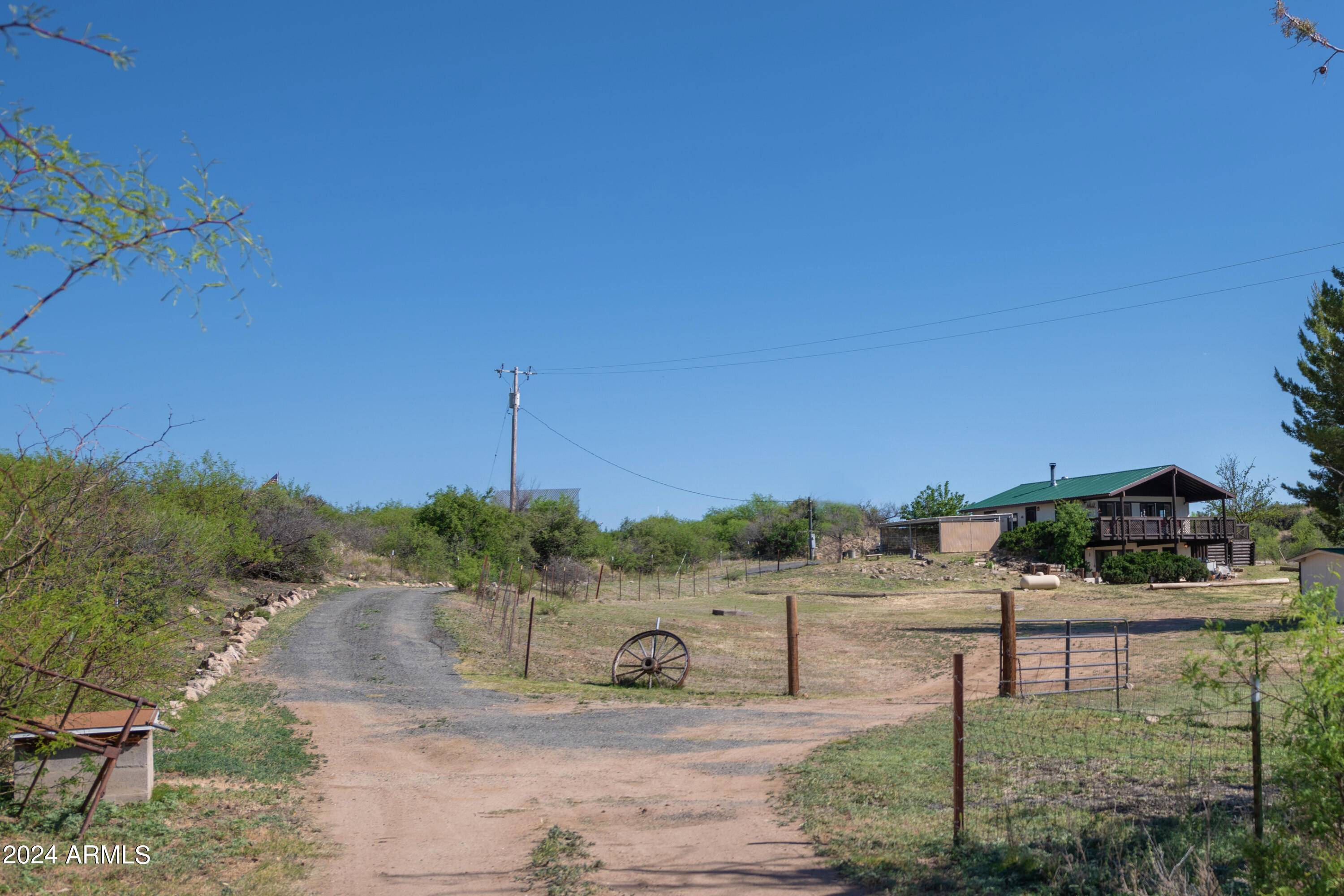 Skull Valley, AZ 86338,8275 S Iron Springs Road