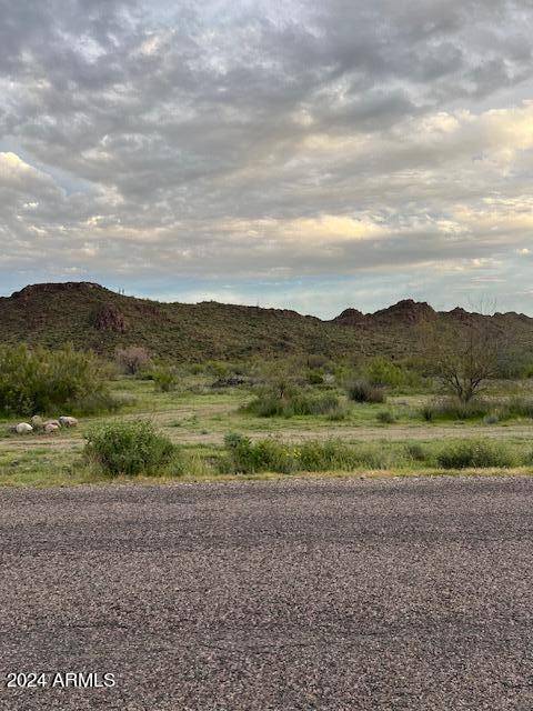 Queen Valley, AZ 85118,935 W Silver King Road #N/A