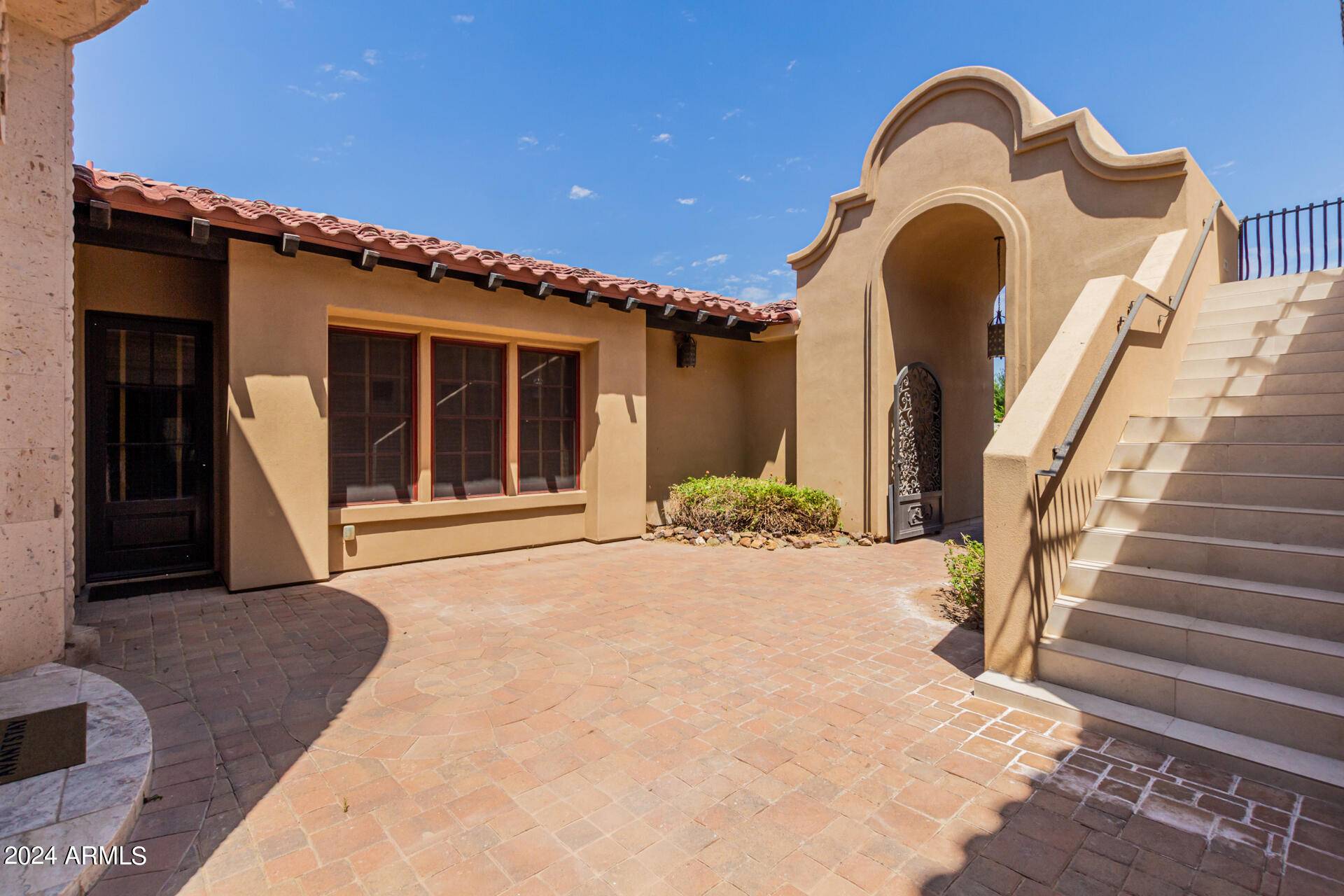 Paradise Valley, AZ 85253,6215 E TURQUOISE Avenue