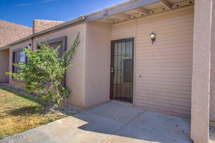 Mesa, AZ 85201,629 N MESA Drive #29