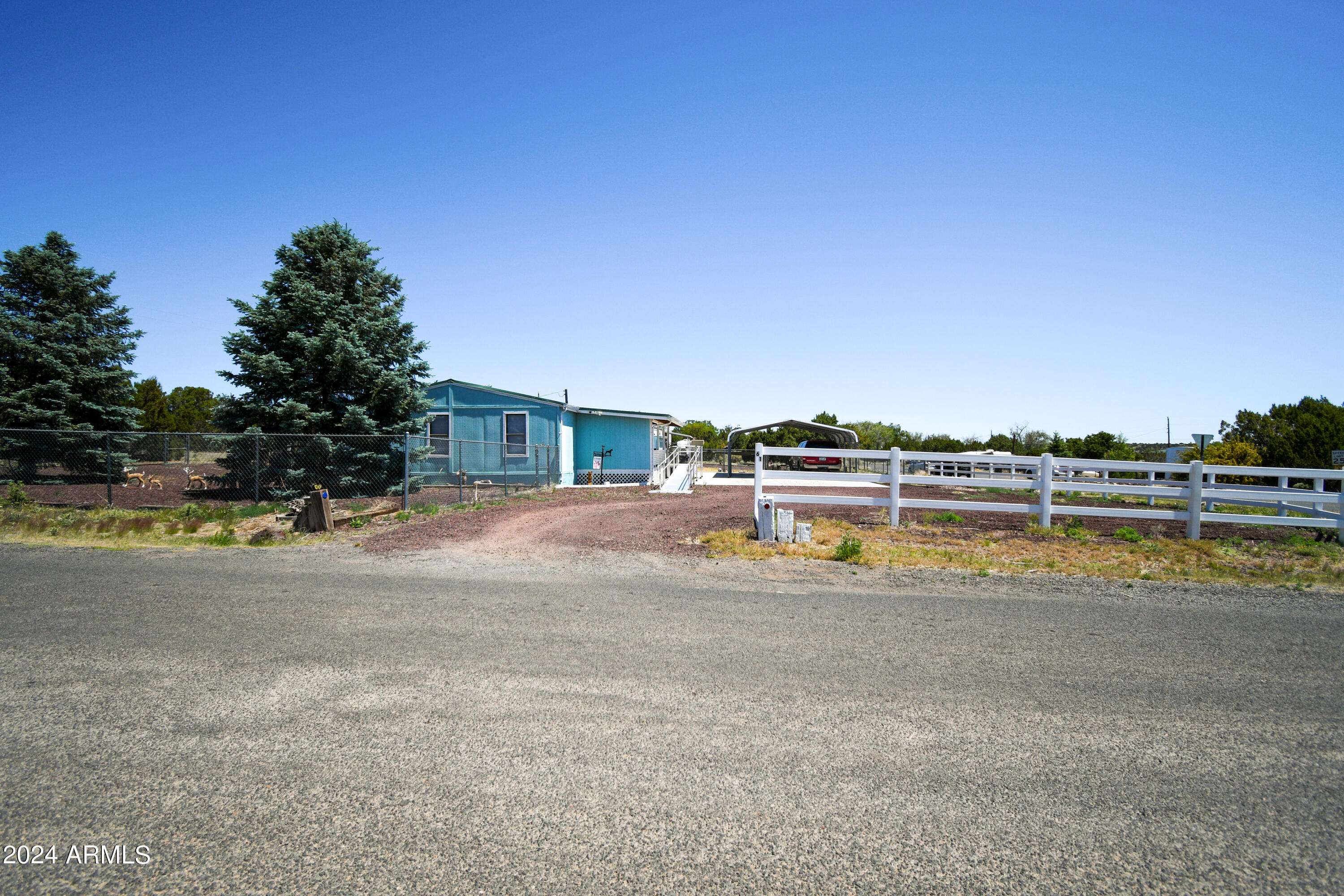 Concho, AZ 85924,61 Evergreen Lane