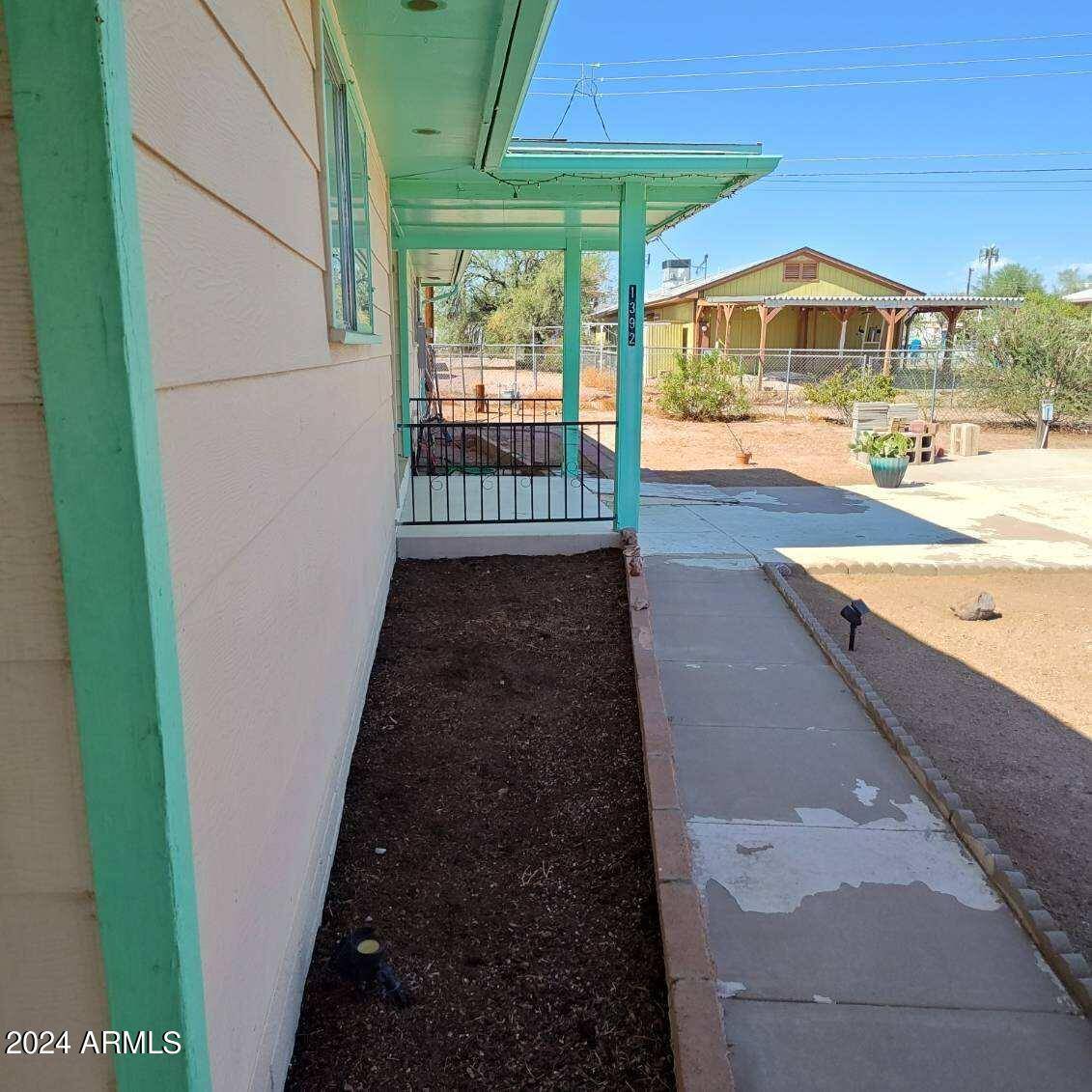 Apache Junction, AZ 85119,1392 E 20TH Avenue