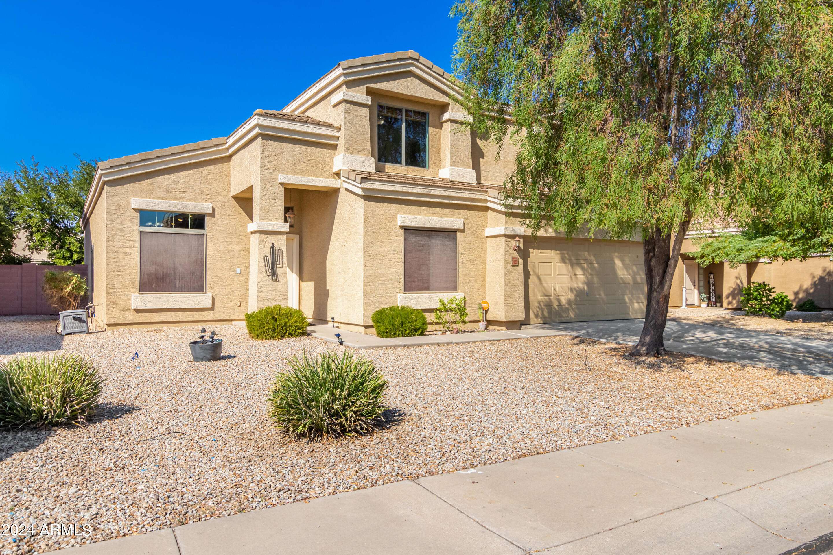 San Tan Valley, AZ 85144,3520 W SUNSHINE BUTTE Drive