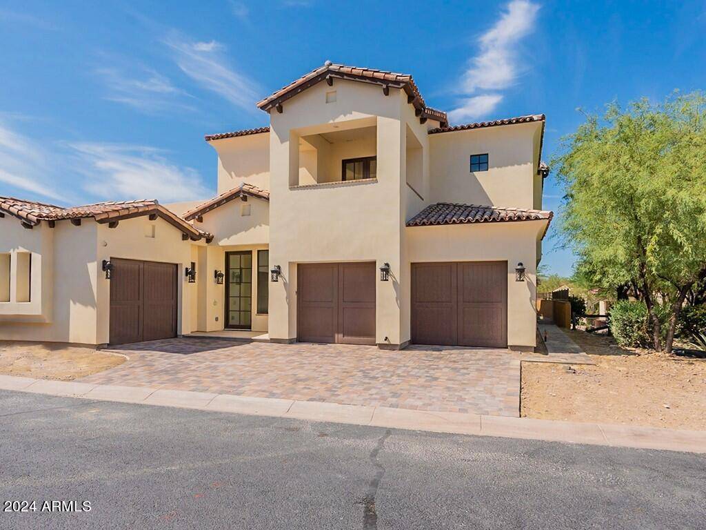 Paradise Valley, AZ 85253,3955 E SIERRA VISTA Drive