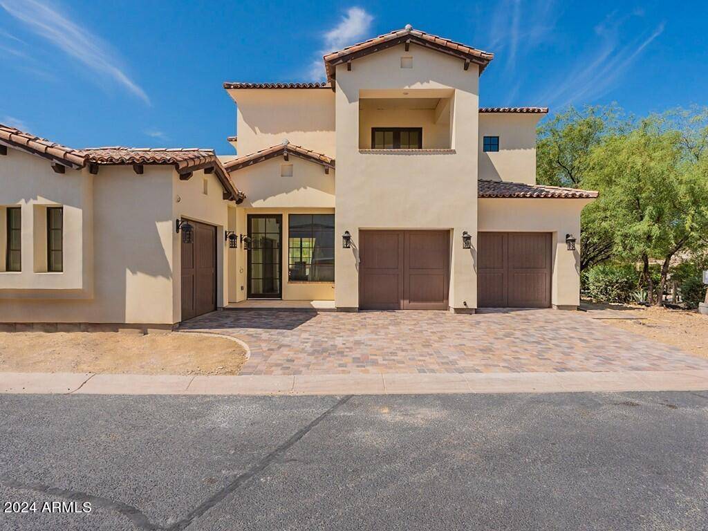 Paradise Valley, AZ 85253,3955 E SIERRA VISTA Drive