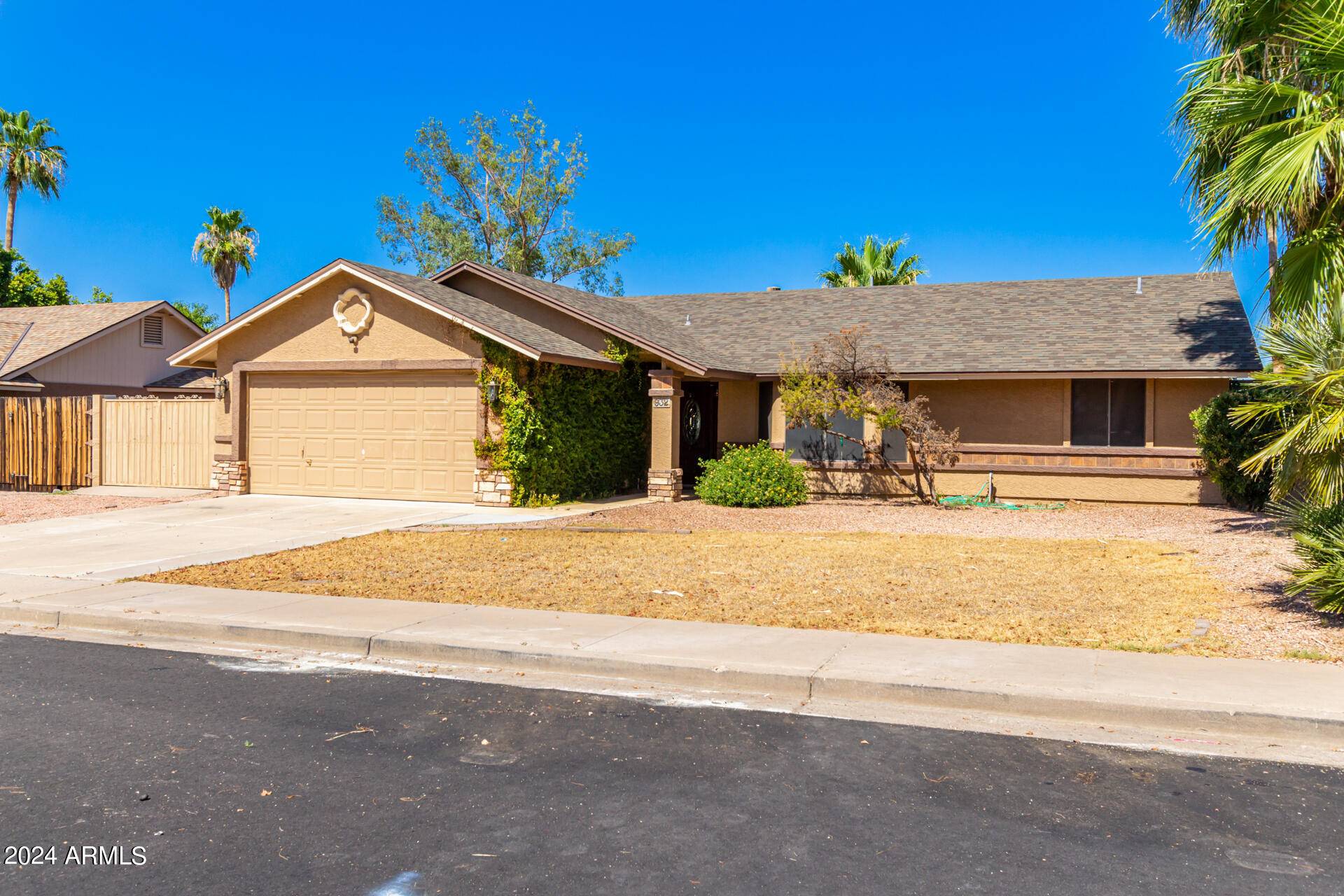 Mesa, AZ 85205,932 N 58TH Street