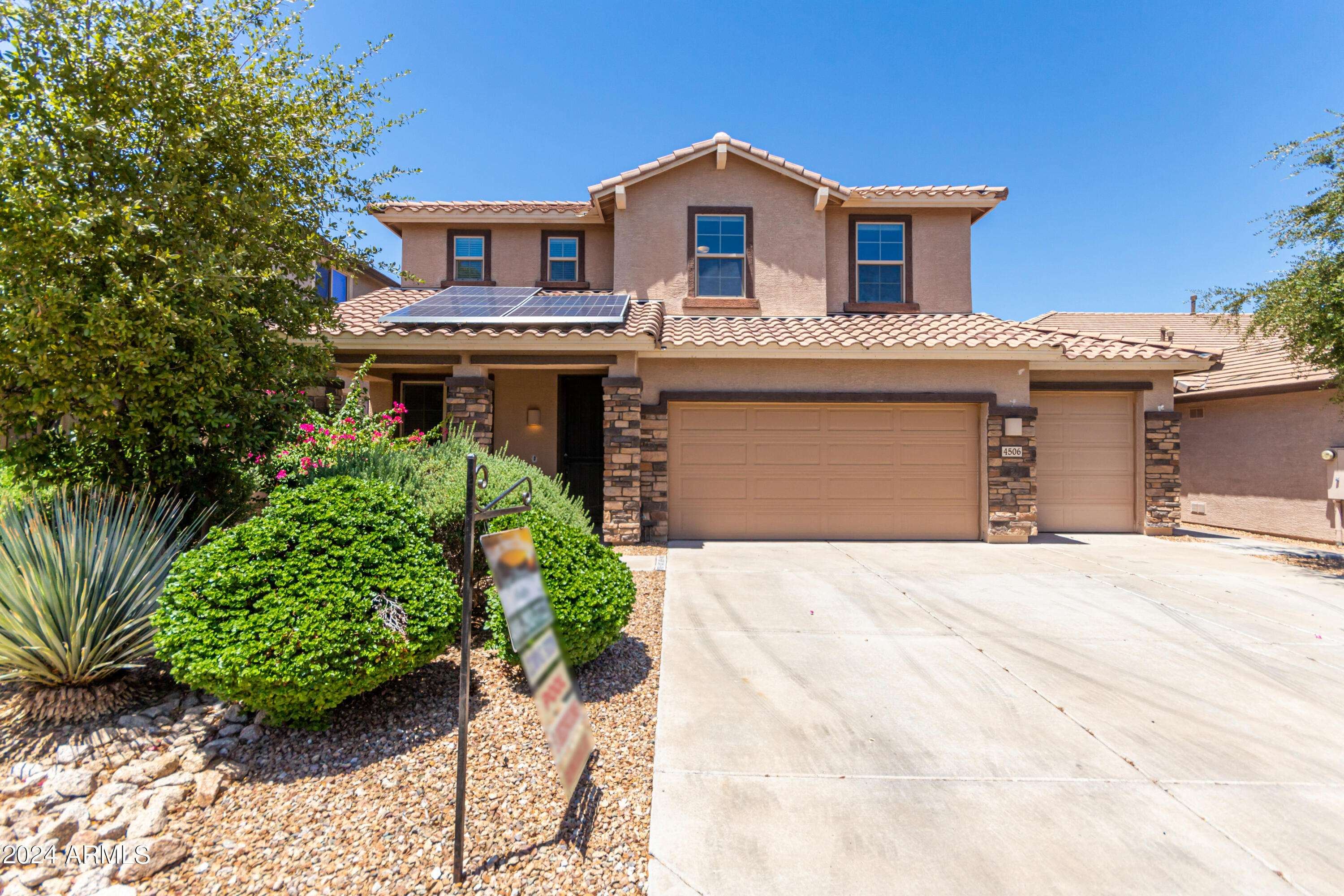 San Tan Valley, AZ 85144,4506 W MAGGIE Drive