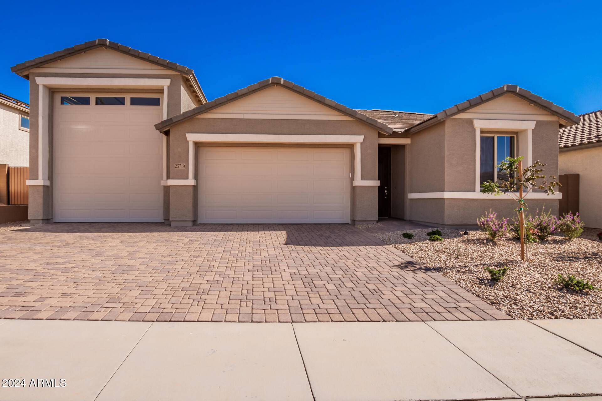 Surprise, AZ 85387,25719 N 185TH Drive