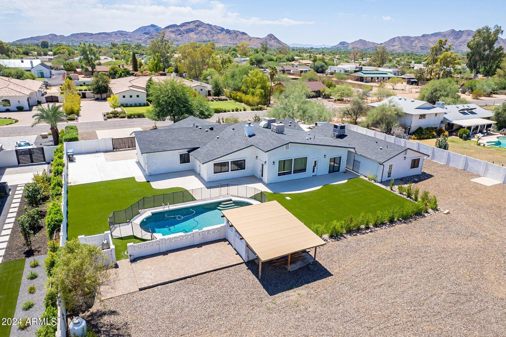 Paradise Valley, AZ 85253,6302 E COCHISE Road