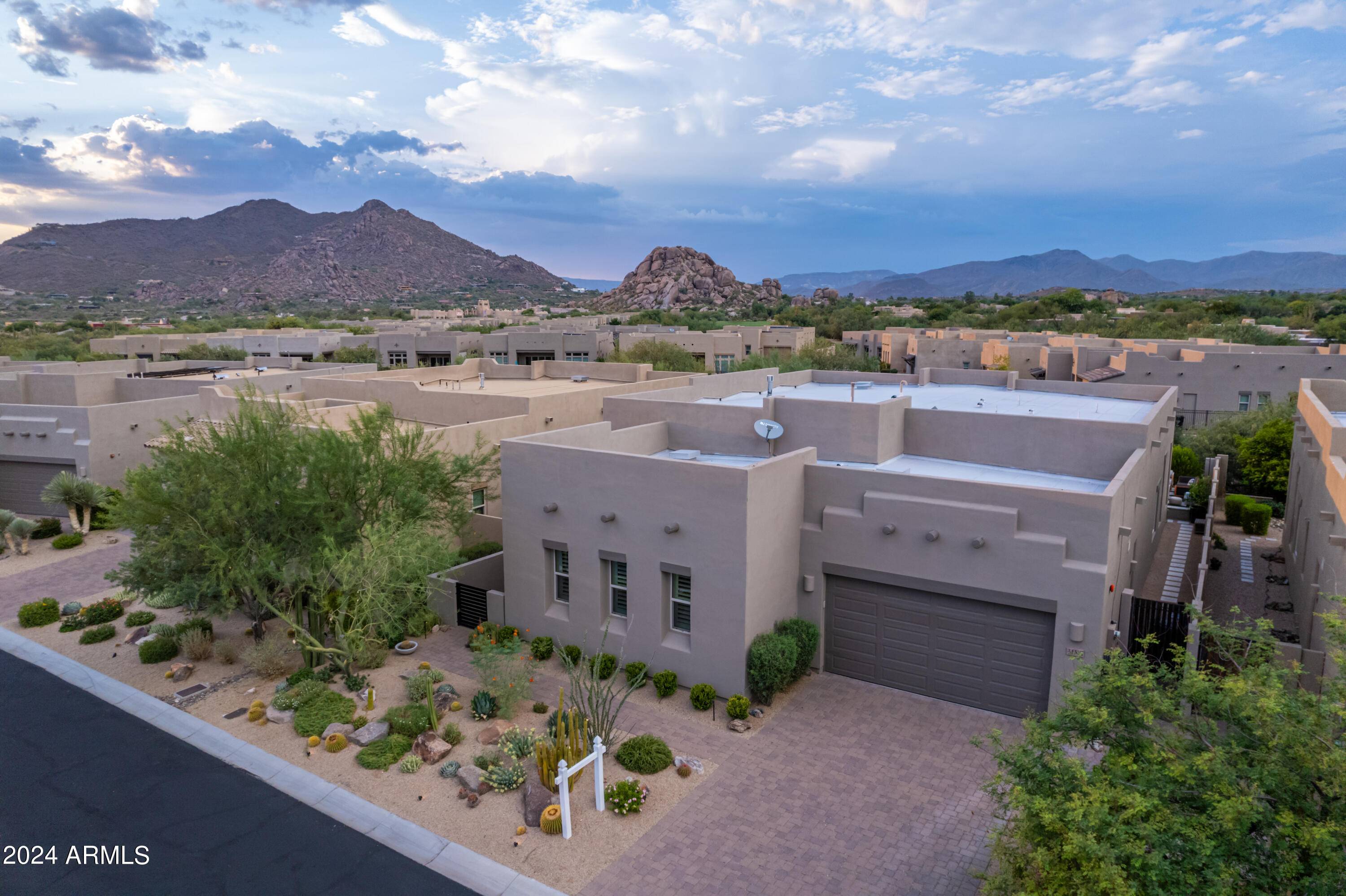 Scottsdale, AZ 85266,34681 N 73RD Street