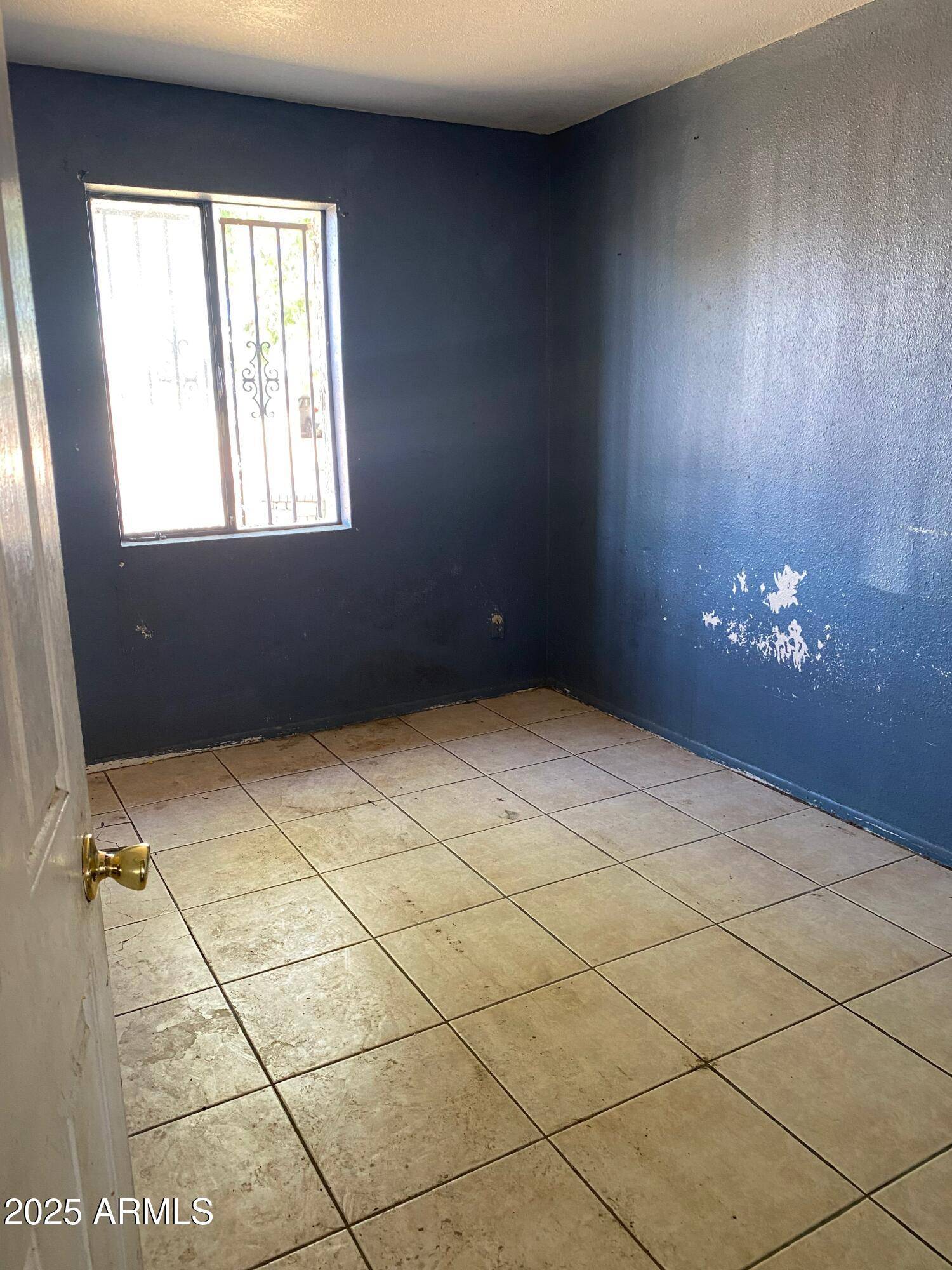 5559 N 62ND Avenue Glendale, AZ 85301