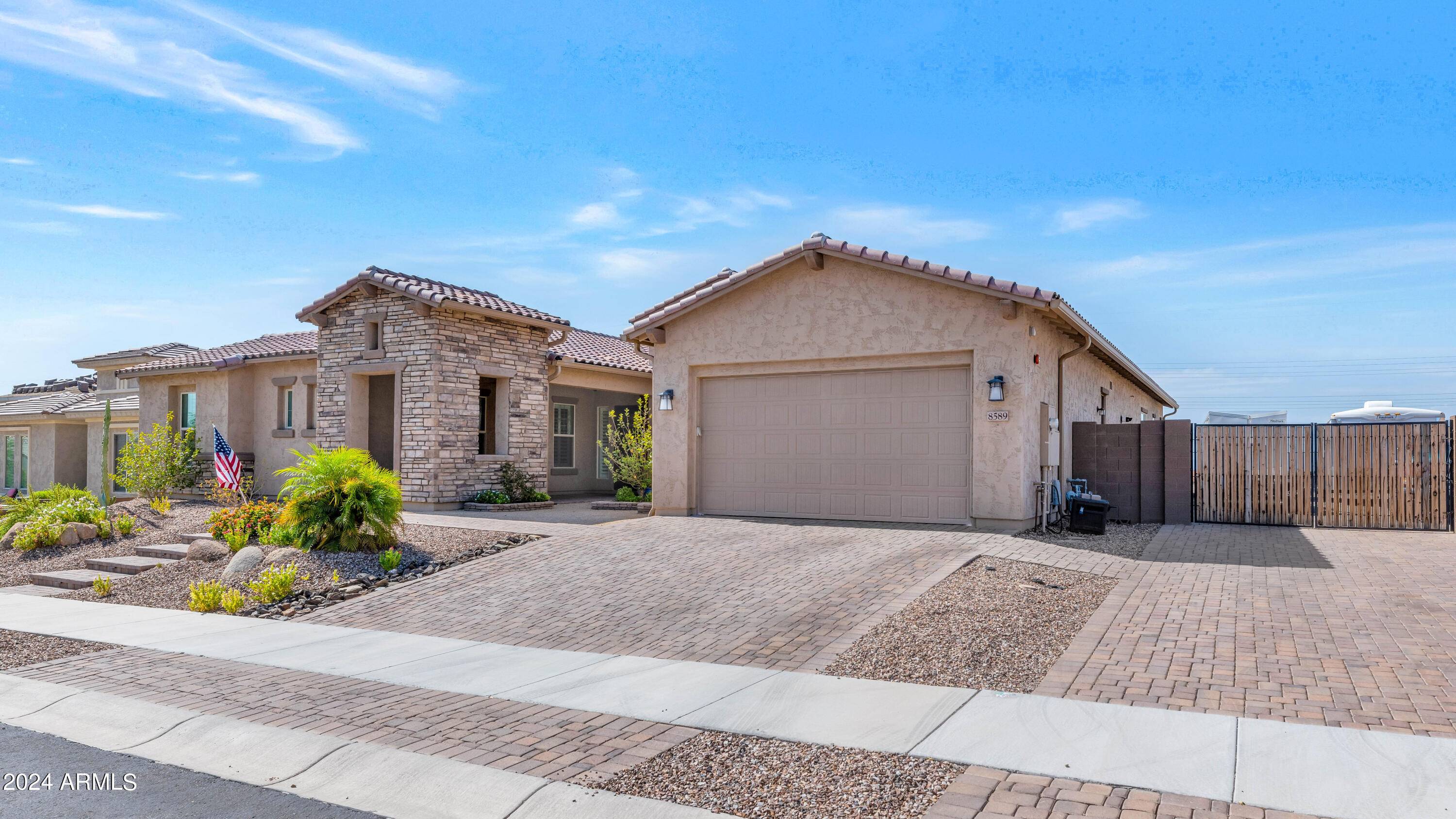 Peoria, AZ 85383,8589 W ARTEMISA Avenue