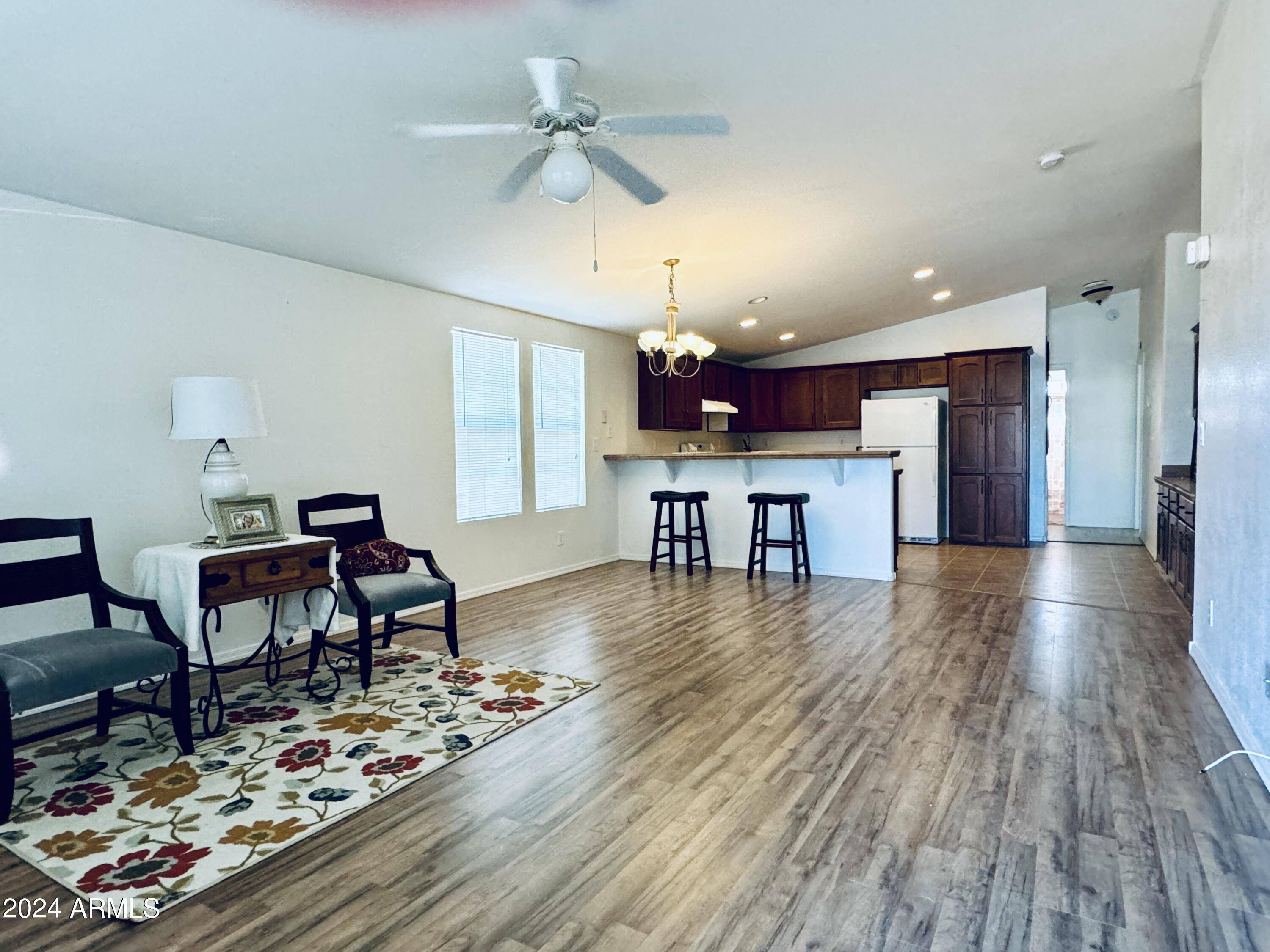 Glendale, AZ 85304,10960 N 67 Avenue #117