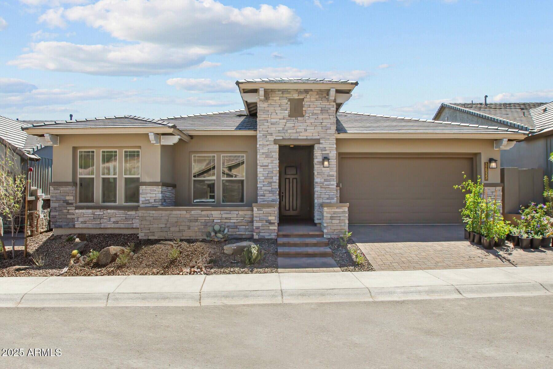 Peoria, AZ 85383,32535 N 135TH Drive