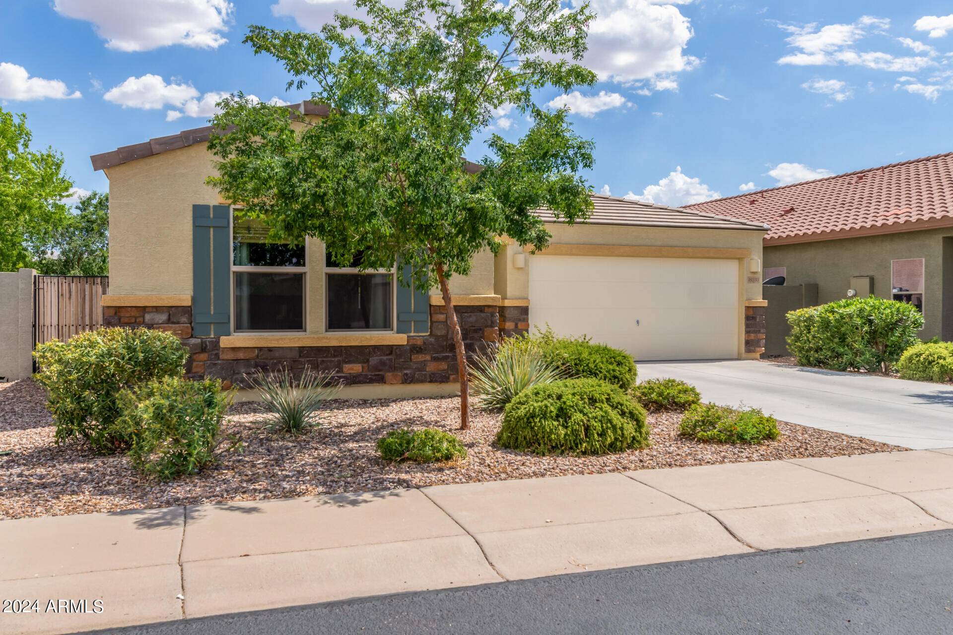 Gold Canyon, AZ 85118,18233 E EL VIEJO DESIERTO --