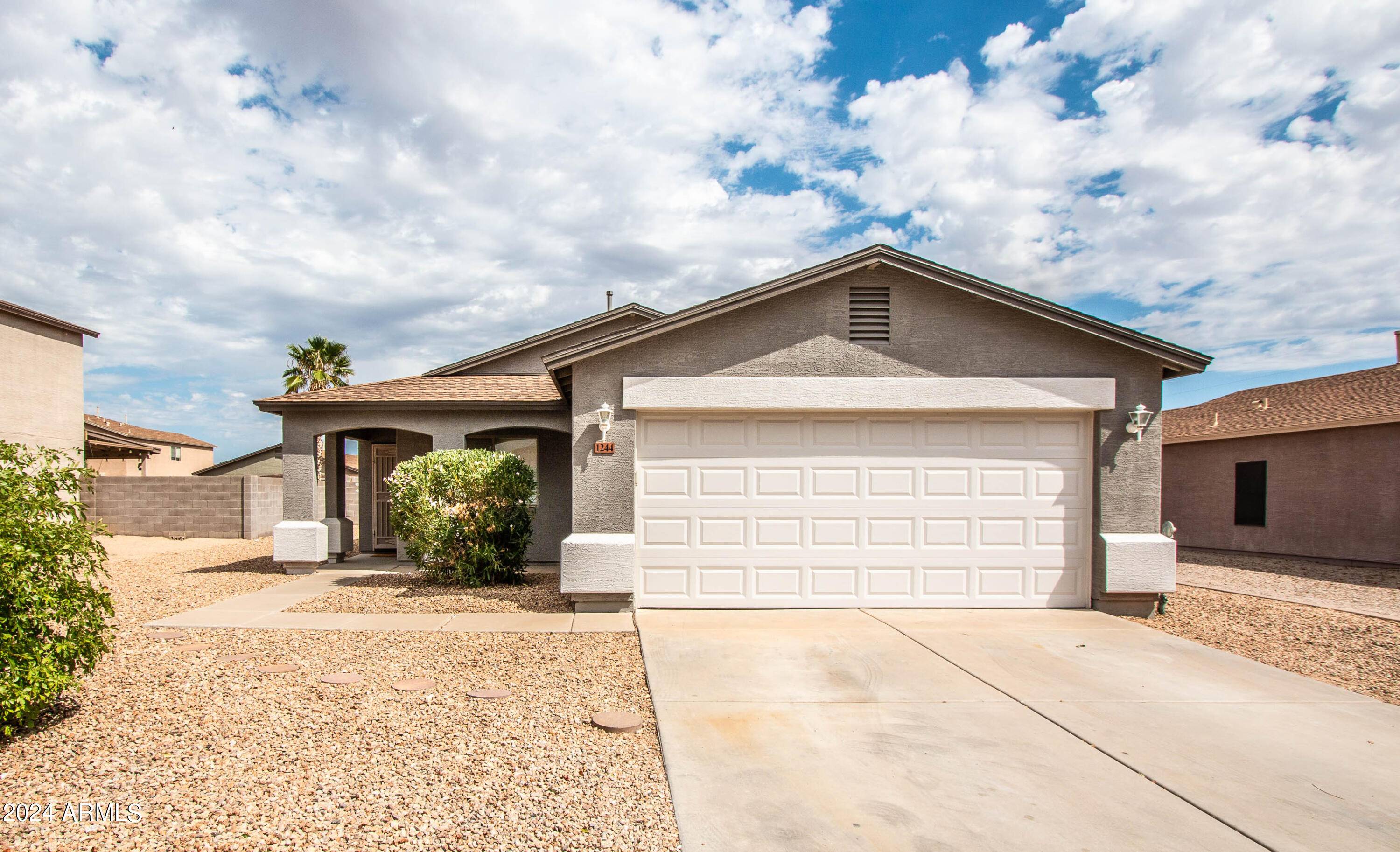 San Tan Valley, AZ 85143,1244 E DESERT ROSE Trail