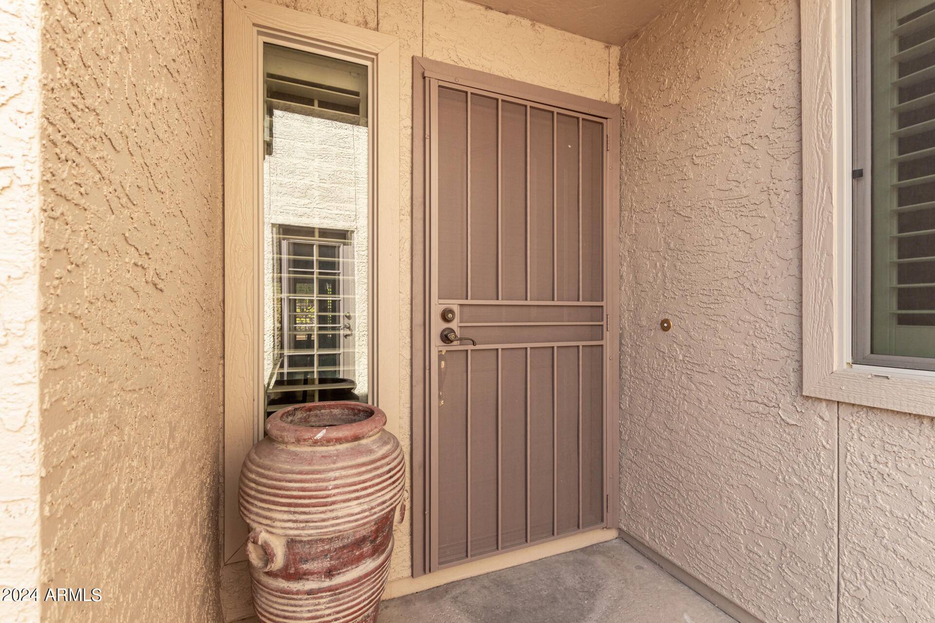 Mesa, AZ 85203,1360 E BROWN Road #25