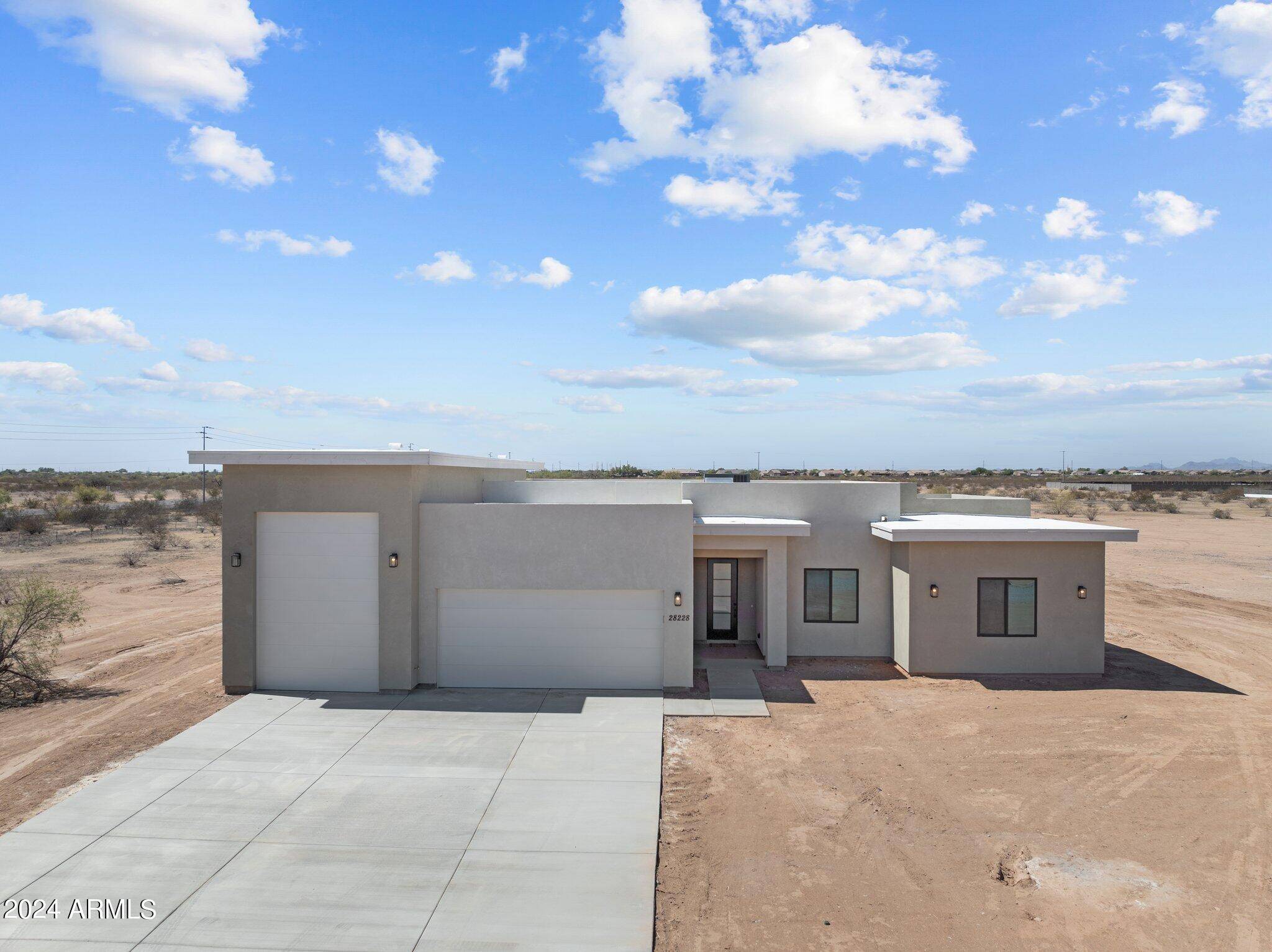 Wittmann, AZ 85361,28228 N 213TH Drive