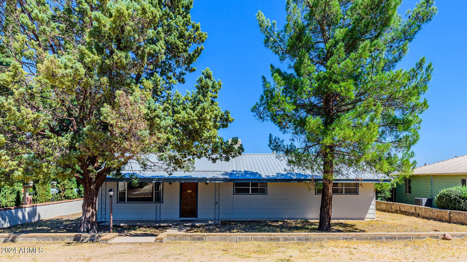 Benson, AZ 85602,286 W CACTUS Street