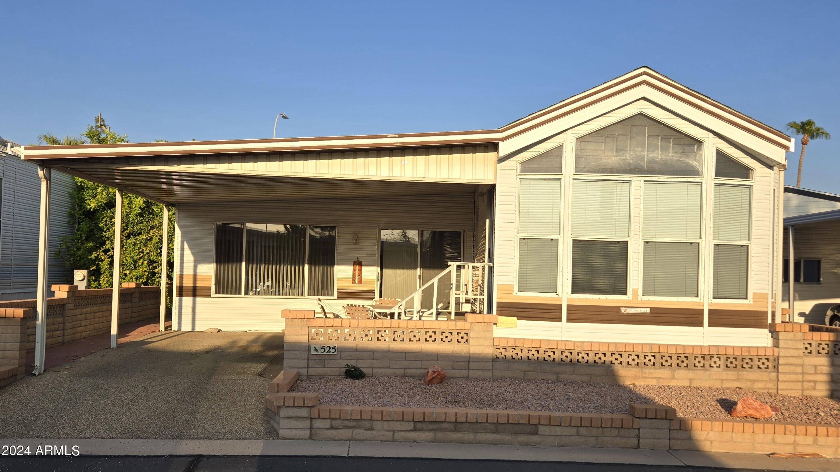 Mesa, AZ 85206,111 S GREENFIELD Road #525