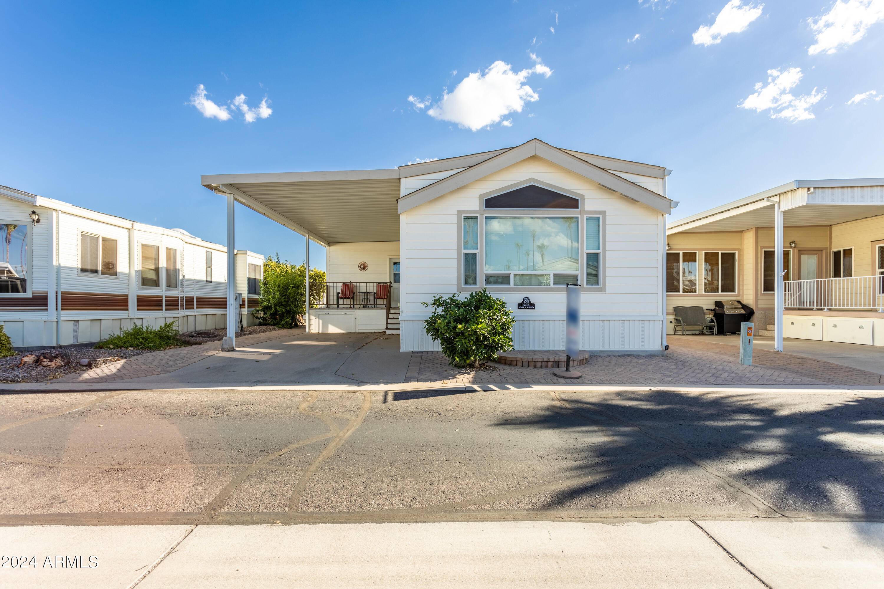 Mesa, AZ 85208,7750 E BROADWAY Road #709